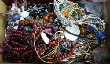 Vintage and later costume jewellery