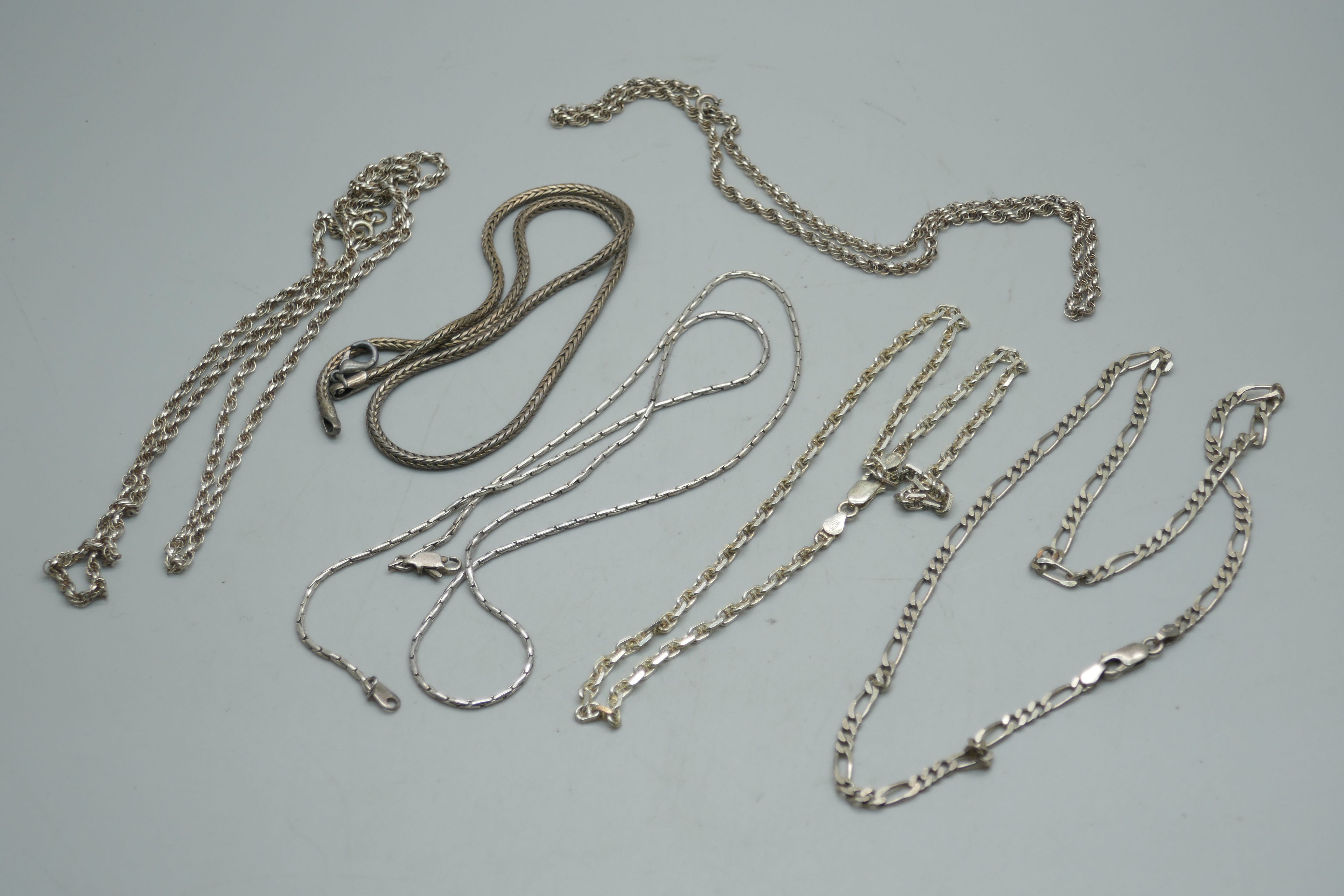 Five silver necklaces, and a silver foxtail link chain with replacement metal clasp, 60g