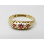 An Edward VII 18ct gold, ruby and diamond ring, Birmingham 1903, 2.1g, O