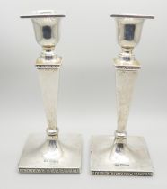 A pair of silver Art Deco candlesticks, Sheffield 1925, 16.5cm