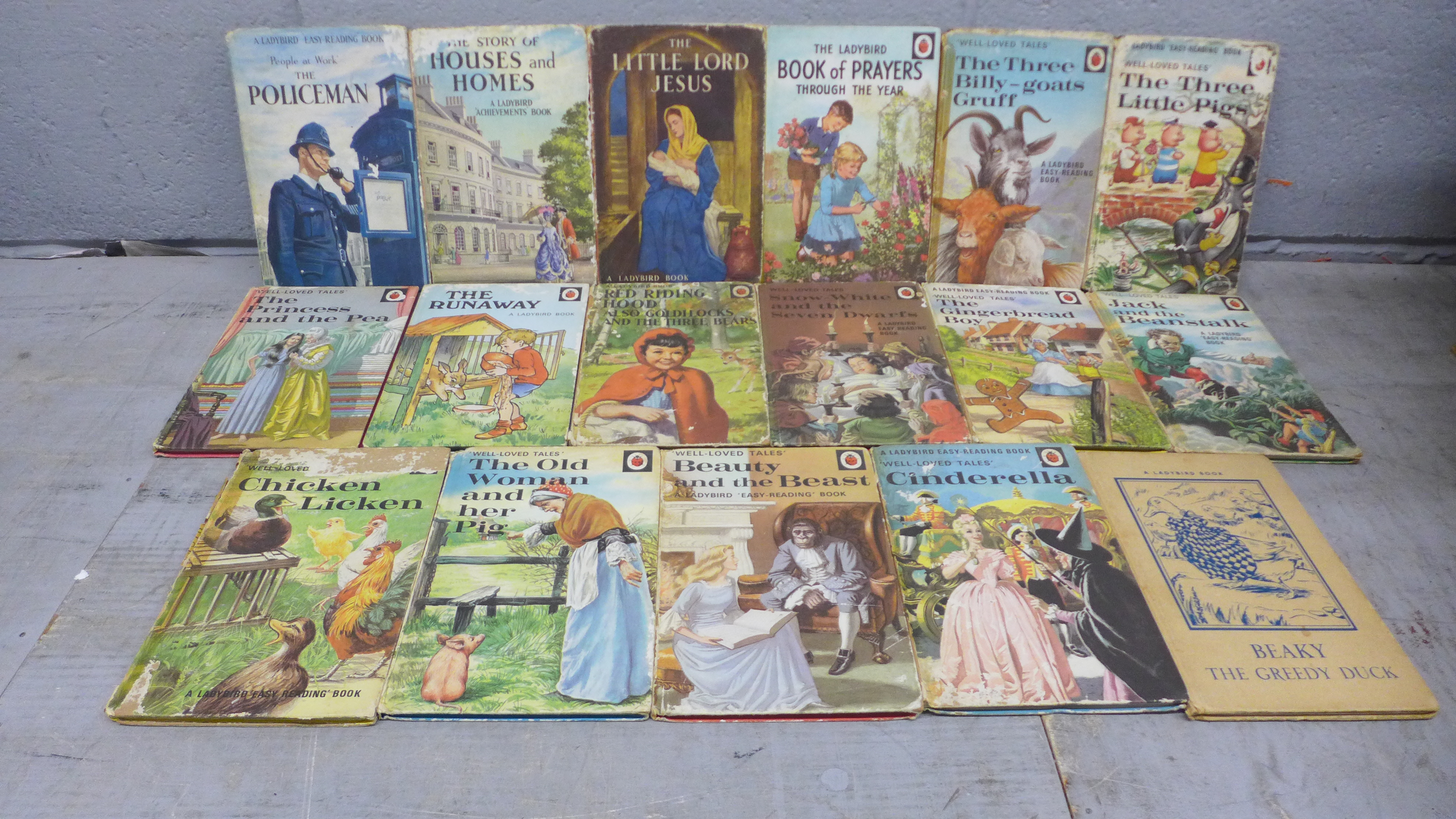 A collection of 67 Ladybird books **PLEASE NOTE THIS LOT IS NOT ELIGIBLE FOR POSTING AND PACKING** - Bild 4 aus 4