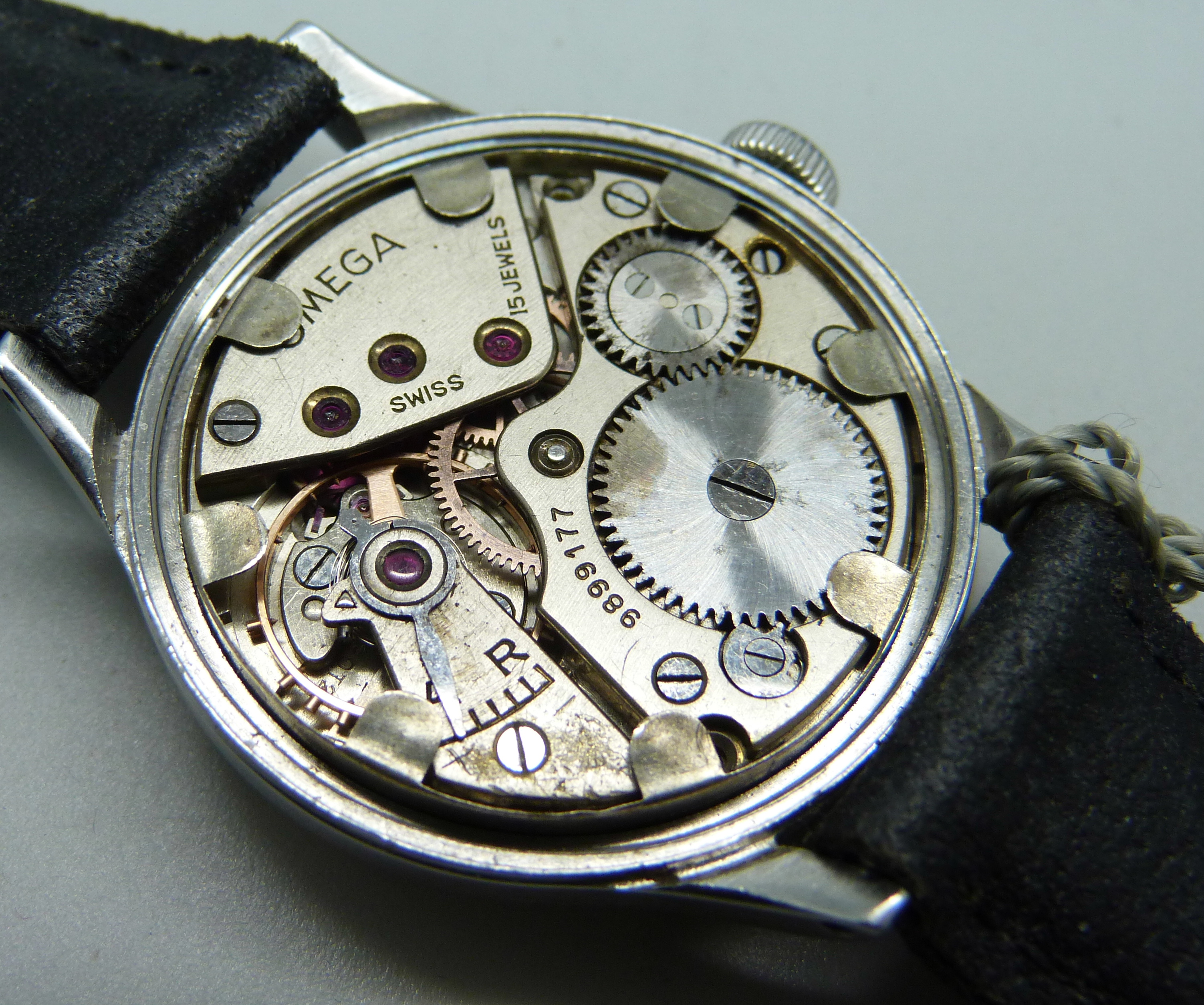 An Omega wristwatch with 30T2 calibre movement - Image 9 of 9