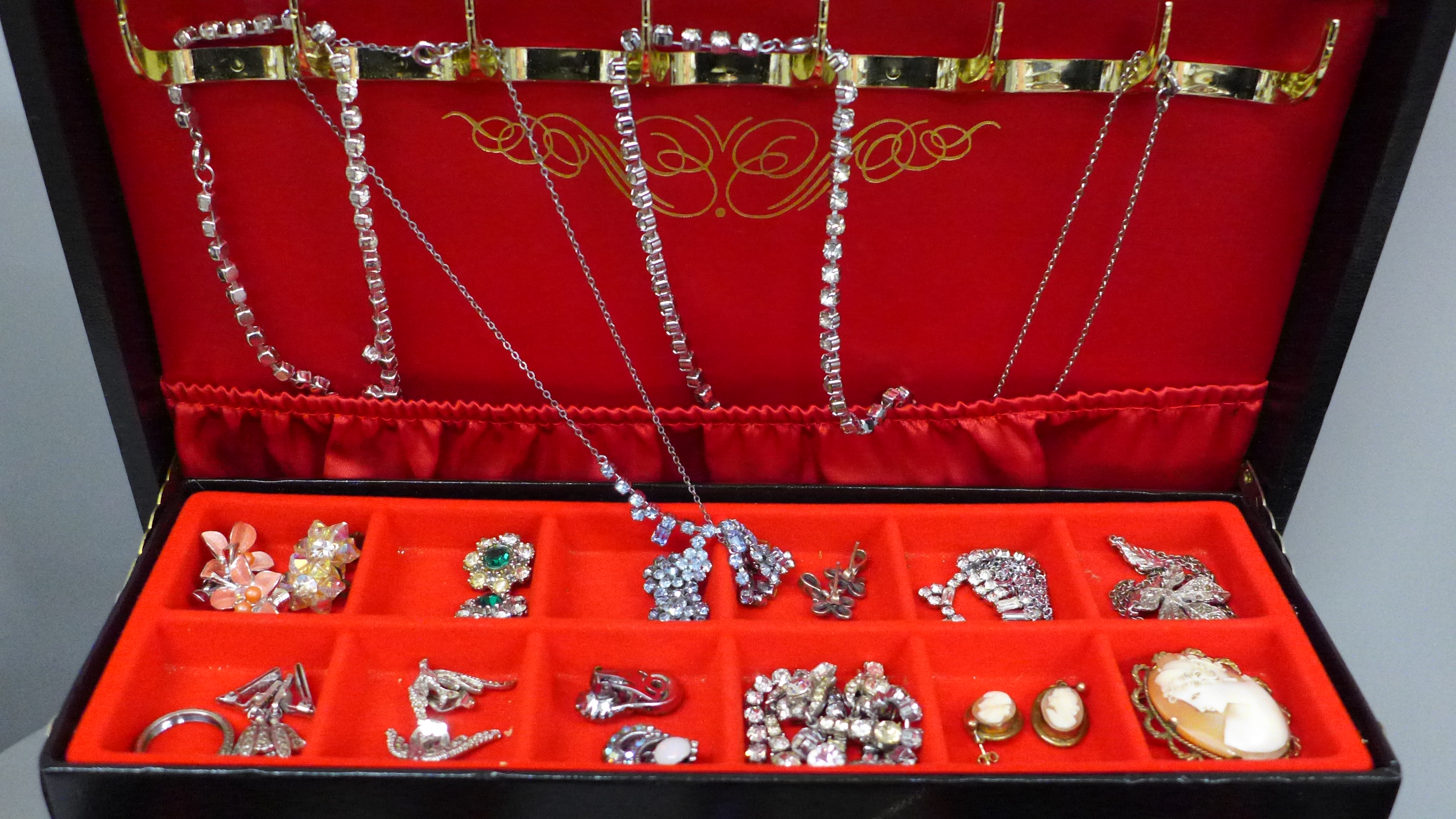 Costume jewellery including silver rings and earrings and a box of earrings, some pairs 9ct gold - Image 3 of 6