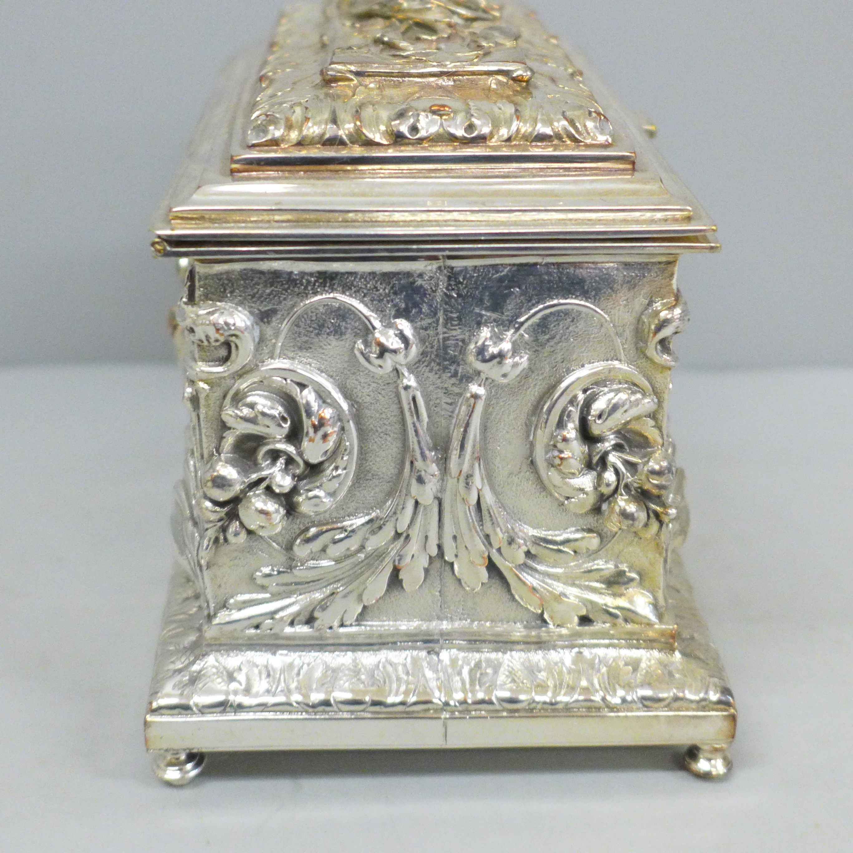 A Sheffield plate on copper jewellery casket, 16cm x 9.5cm - Image 6 of 9