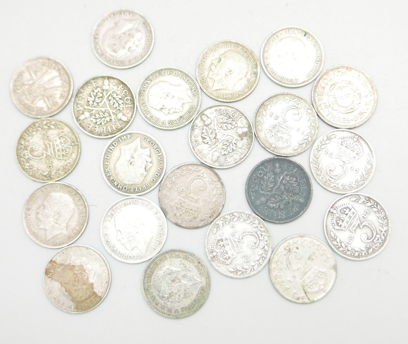 A collection of silver 3d coins, 29gm