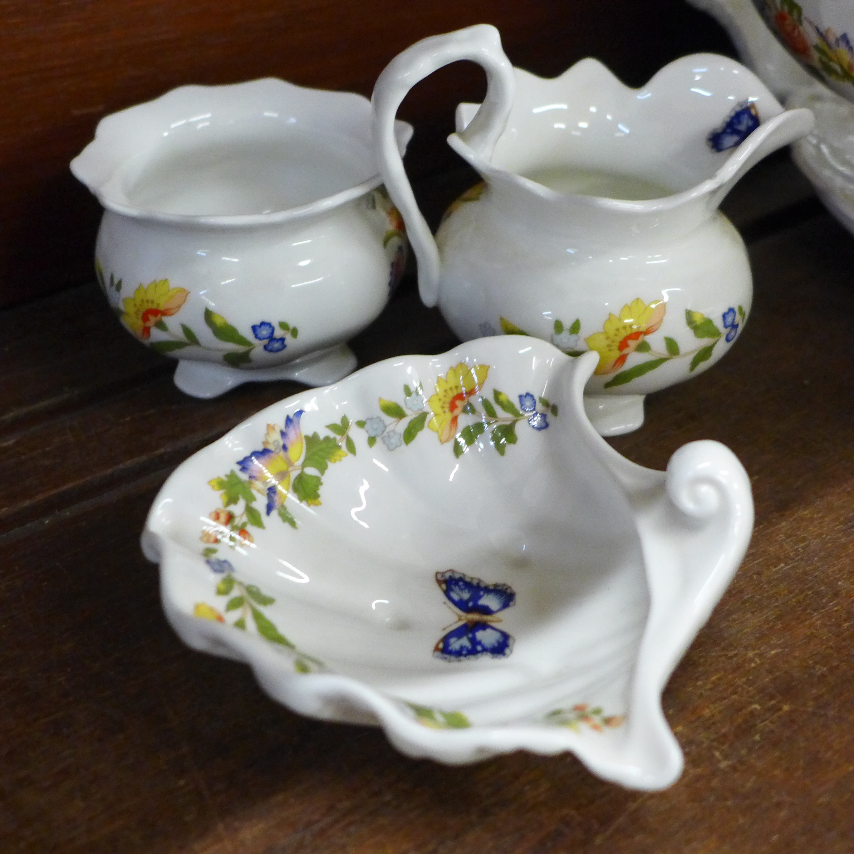 A collection of early Aynsley Cottage Garden china, includes shell shaped dish, three lidded pots, - Image 3 of 7