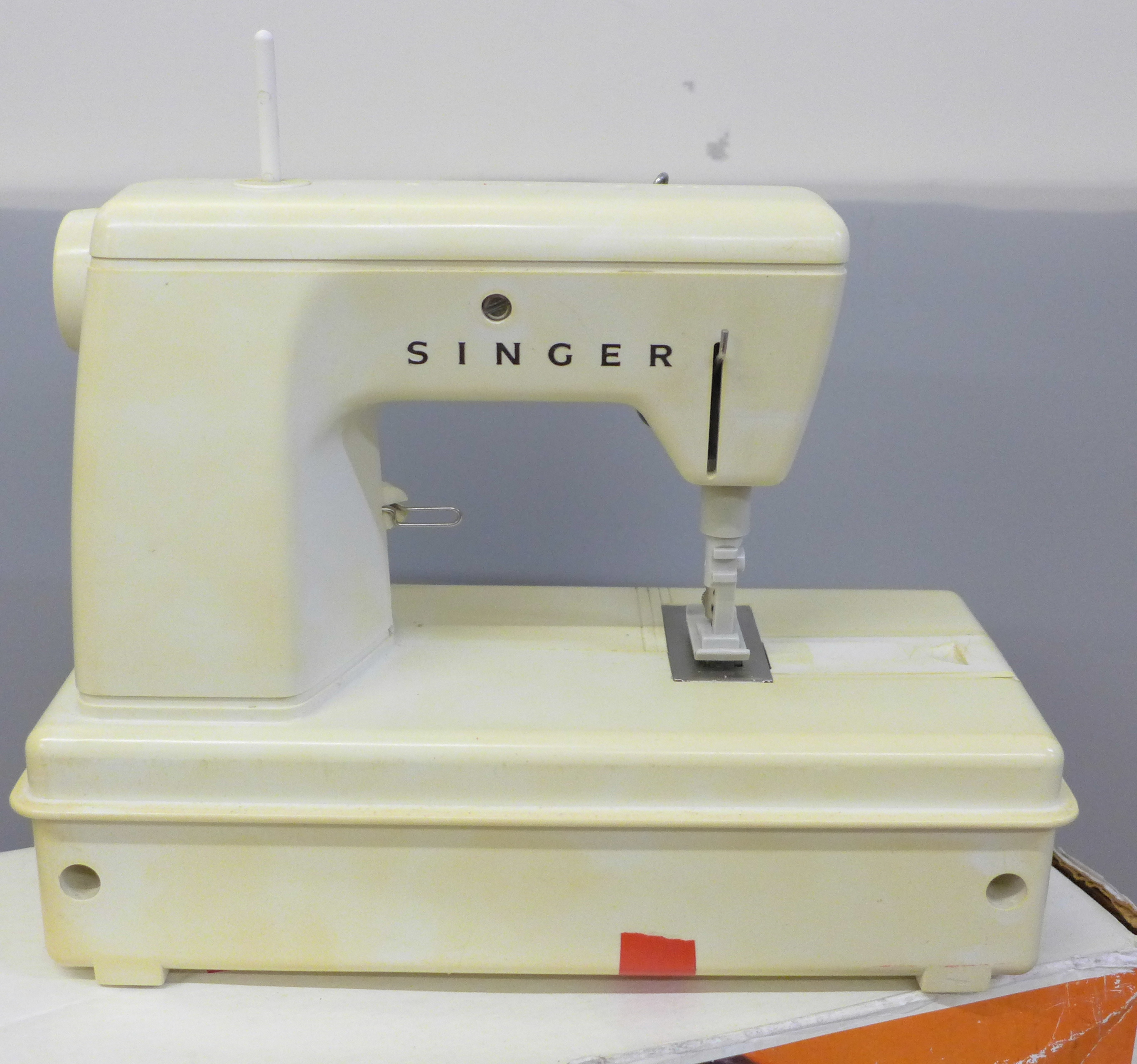 A Little Golden Panoramic sewing machine by Singer and a block building set - Image 3 of 4