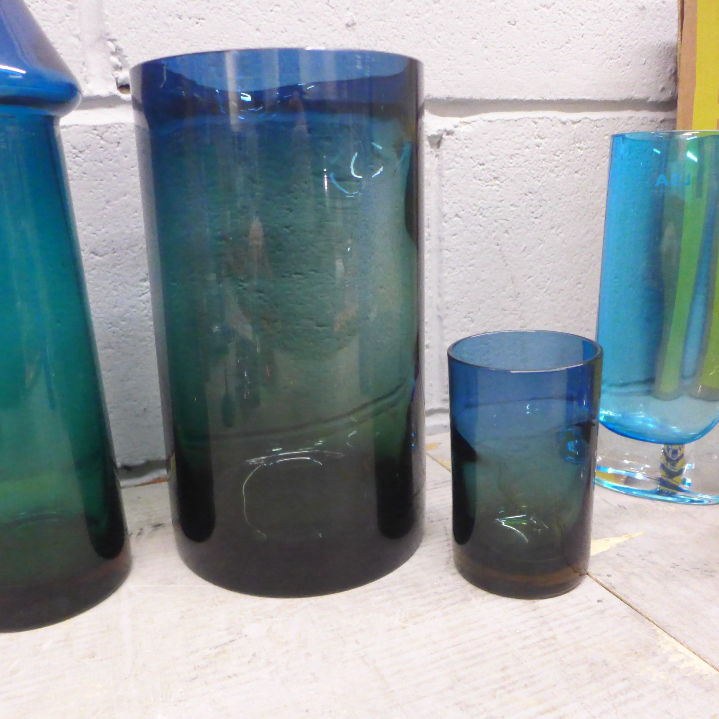 Two Polish LSA glass vases, a cylindrical glass vase and other coloured glass (10) **PLEASE NOTE - Bild 5 aus 6