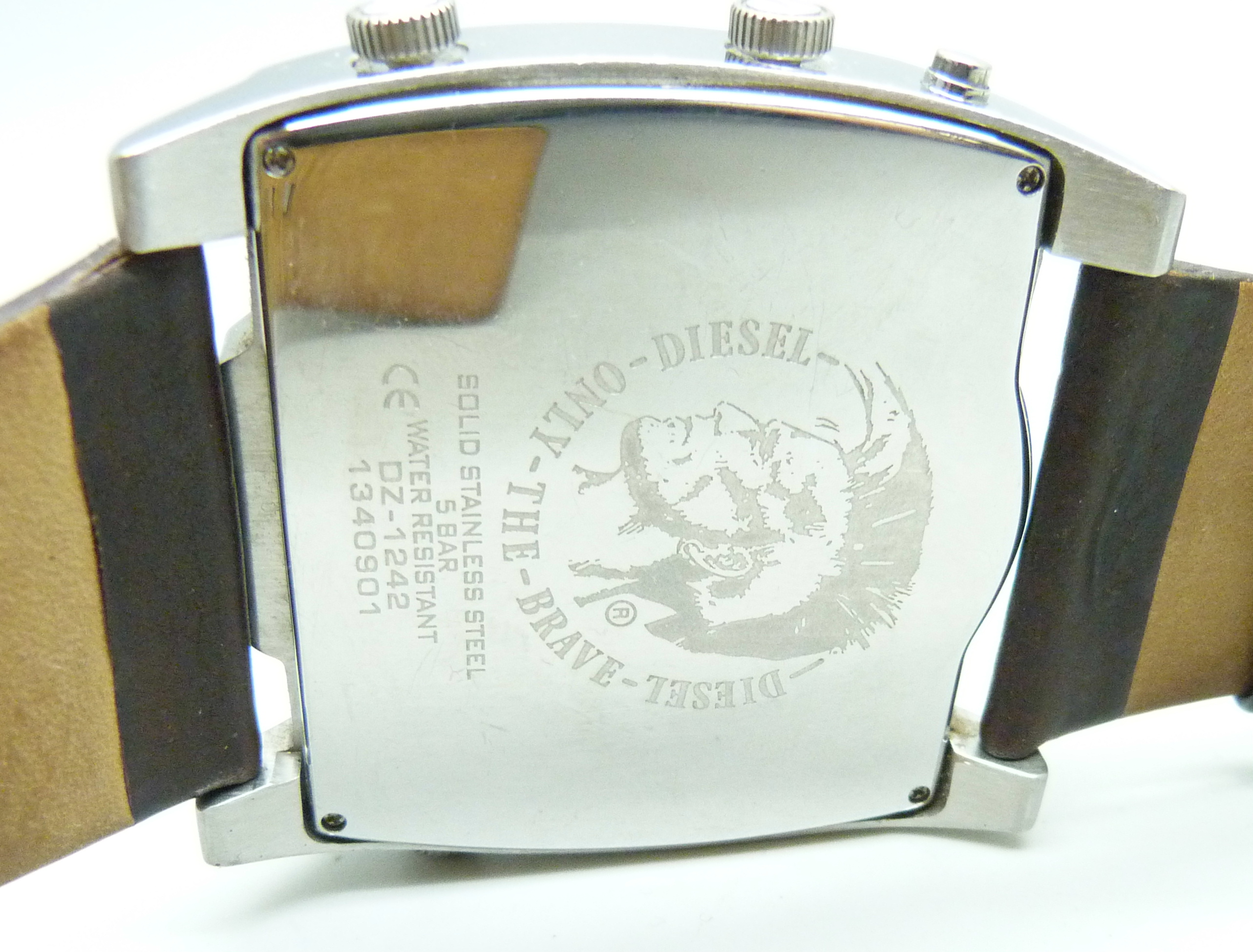 A large Diesel 'Only The Brave' fashion wristwatch - Image 4 of 4