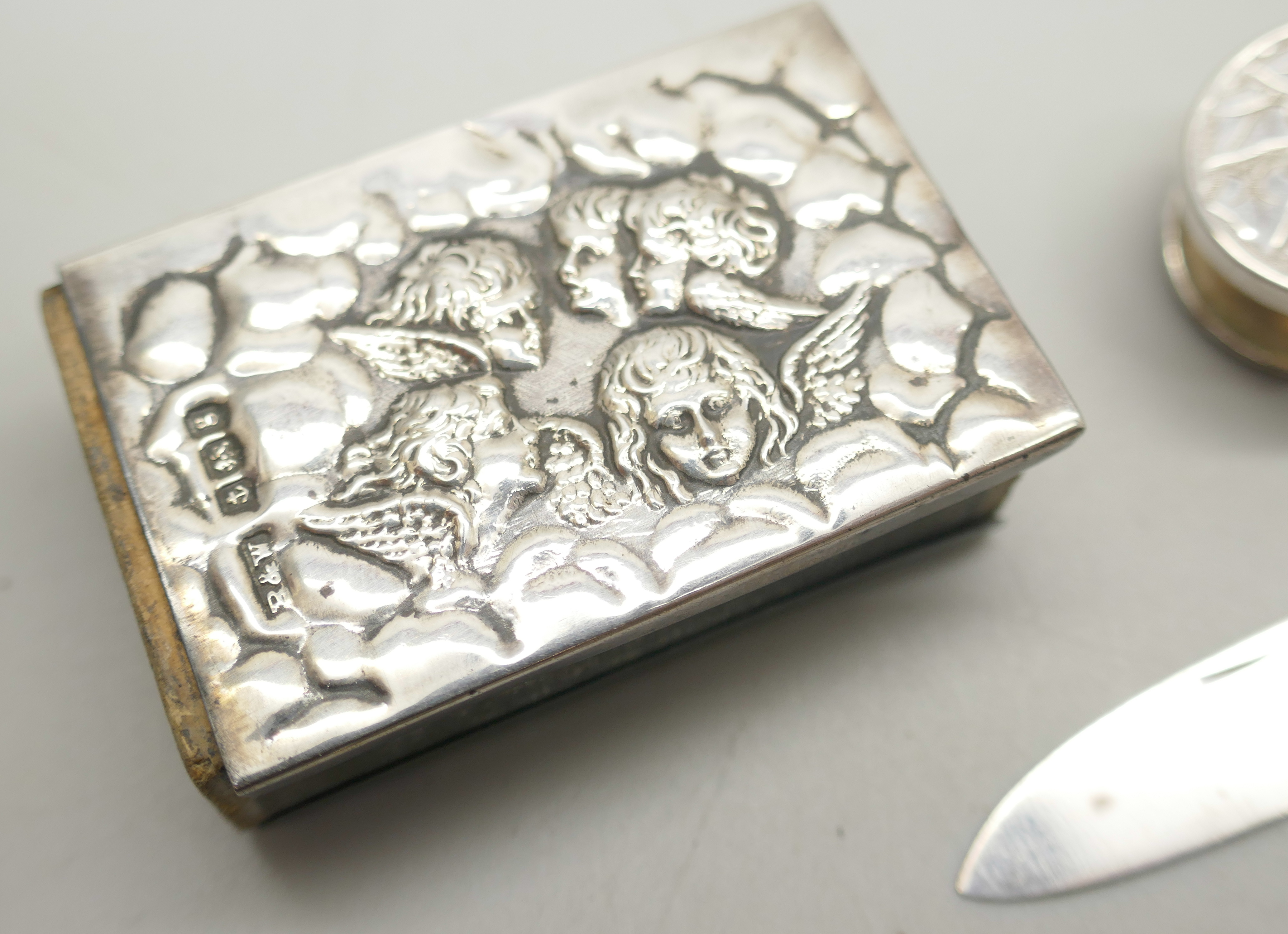 A Georgian silver fruit knife, a small silver matchbox case, a silver pipe smokers knife, etc. - Image 2 of 6