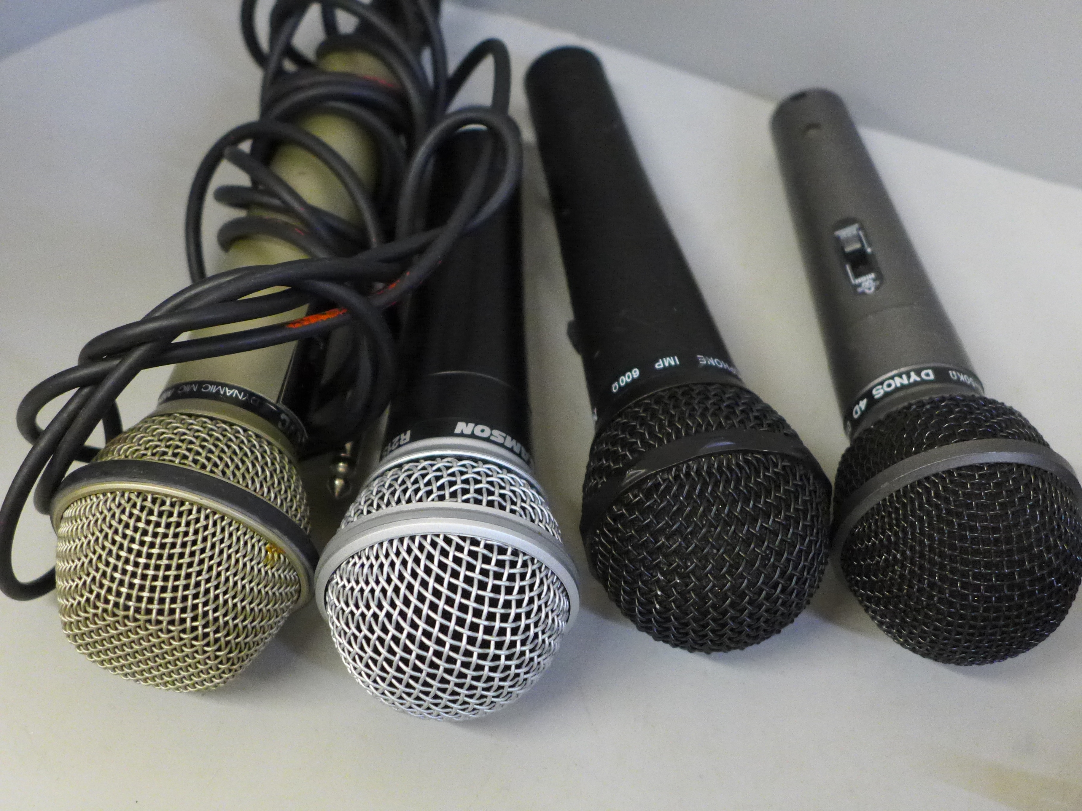 Ten microphones including vintage, Technics RP3215E, Sony FV610, Bandridge, Dymos 4D, Maxim MX13-18, - Image 5 of 6