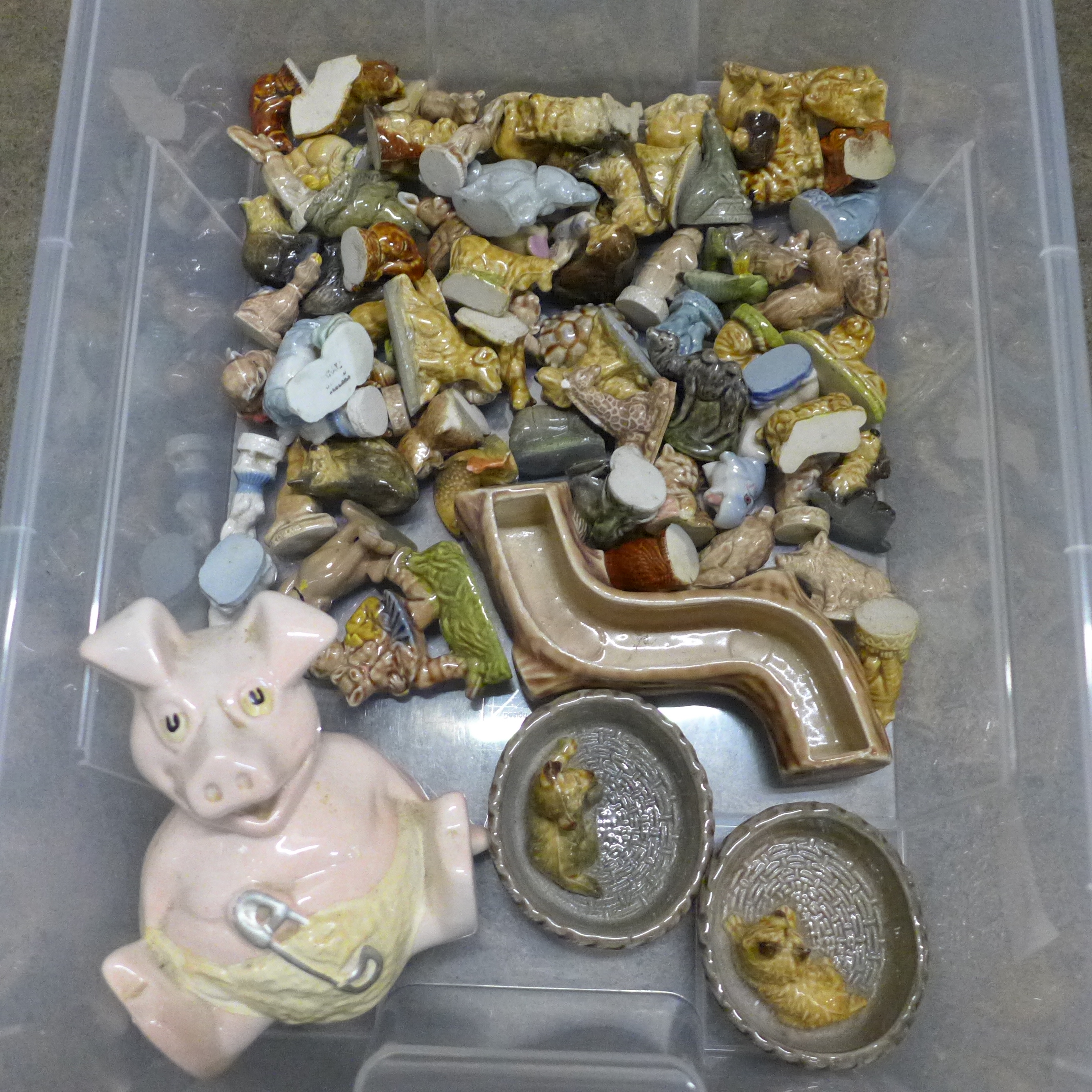 A collection of Wade Whimsies, a Wade NatWest piggy bank, etc.