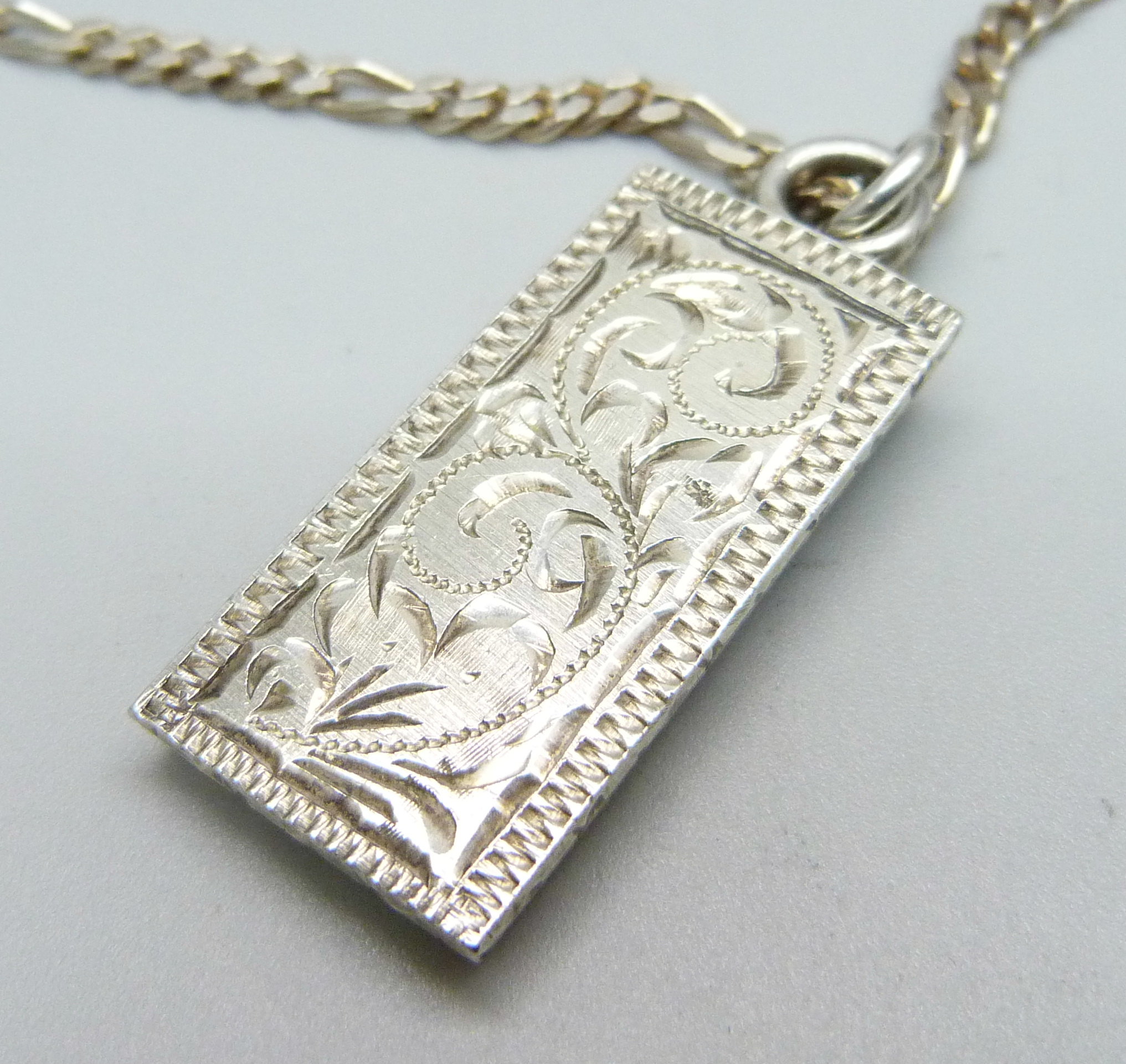 A silver ingot pendant on a silver chain, 39g, chain 59cm - Image 3 of 4