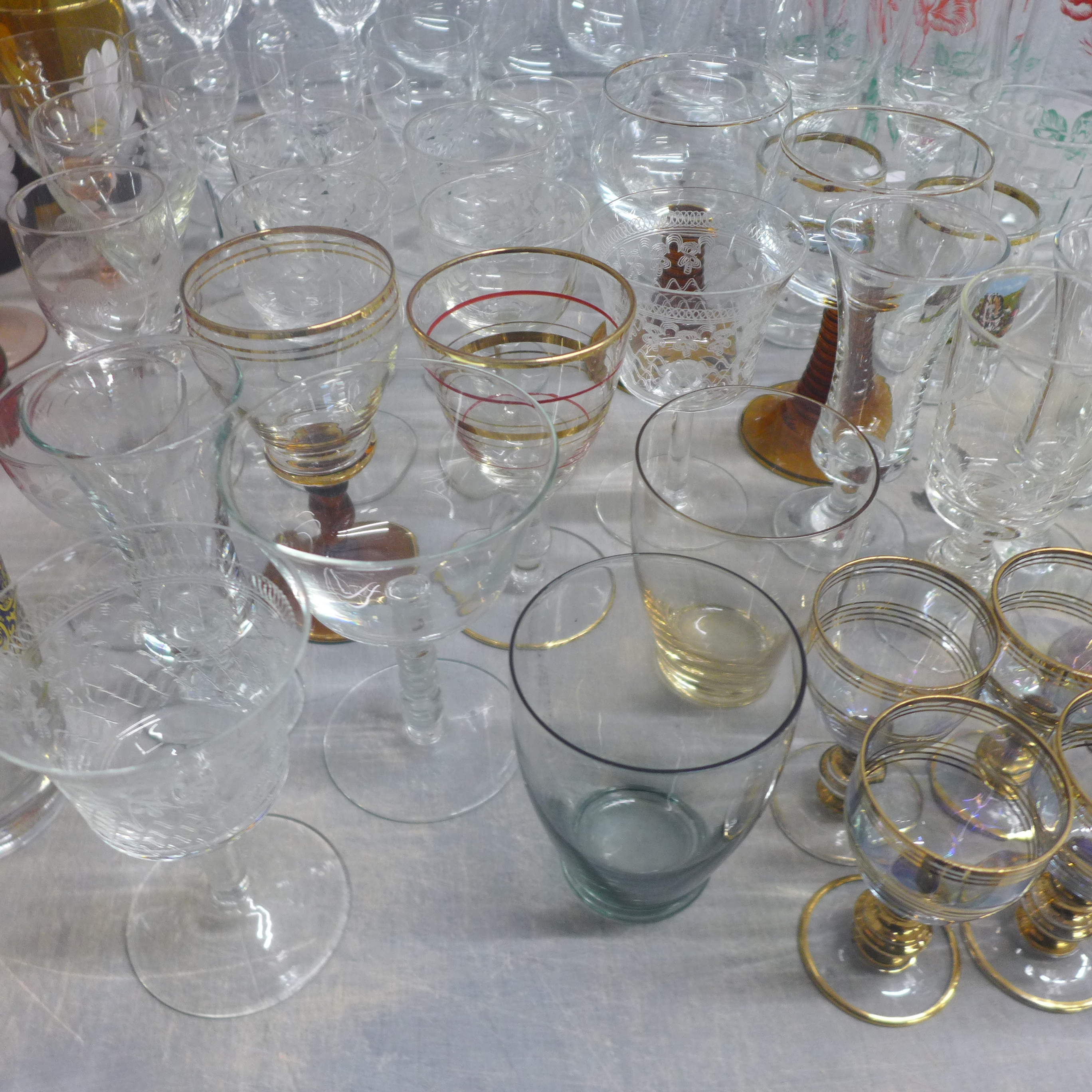 Two boxes of mixed Art Deco and later drinking glasses, various shapes and sizes **PLEASE NOTE - Image 5 of 7