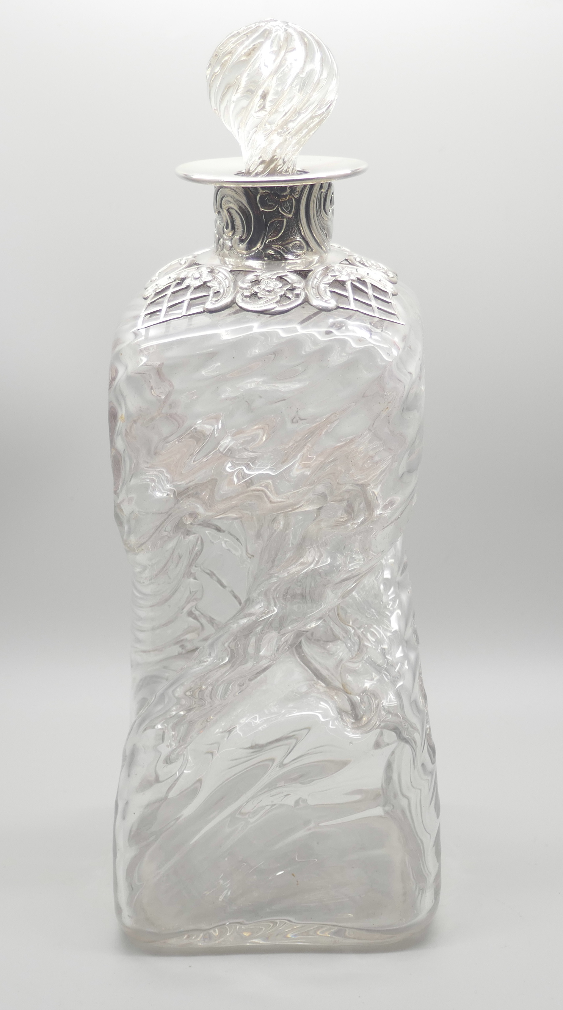 A Victorian silver topped twisted glass decanter, London 1892 - Image 2 of 4