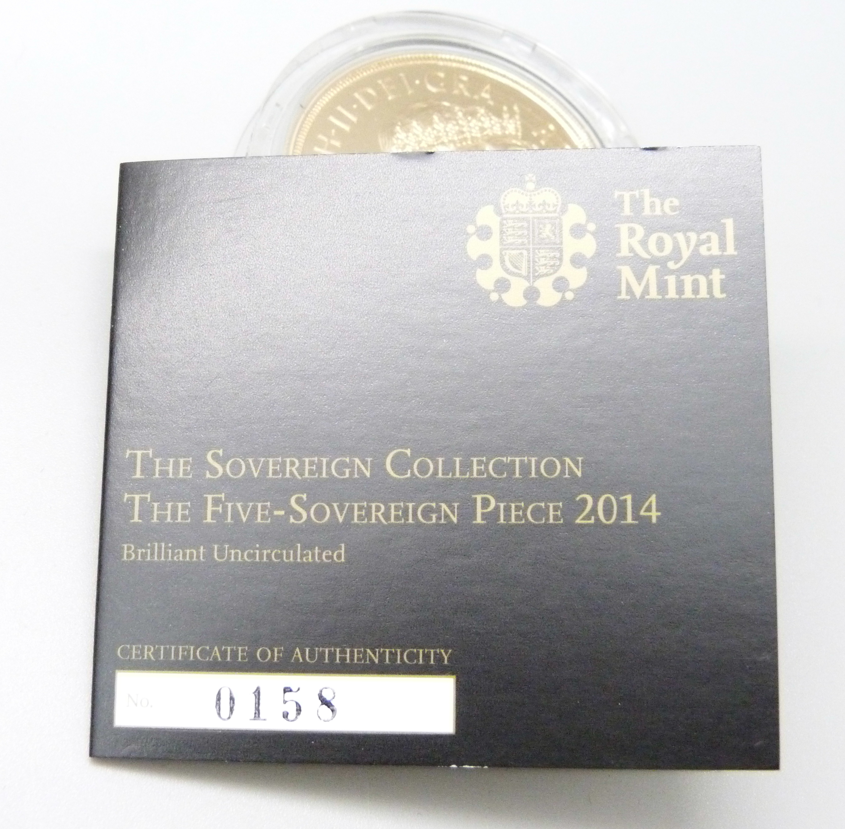 The Royal Mint The Sovereign Collection The Five-Sovereign Piece 2014, No. 0158 - Image 4 of 5