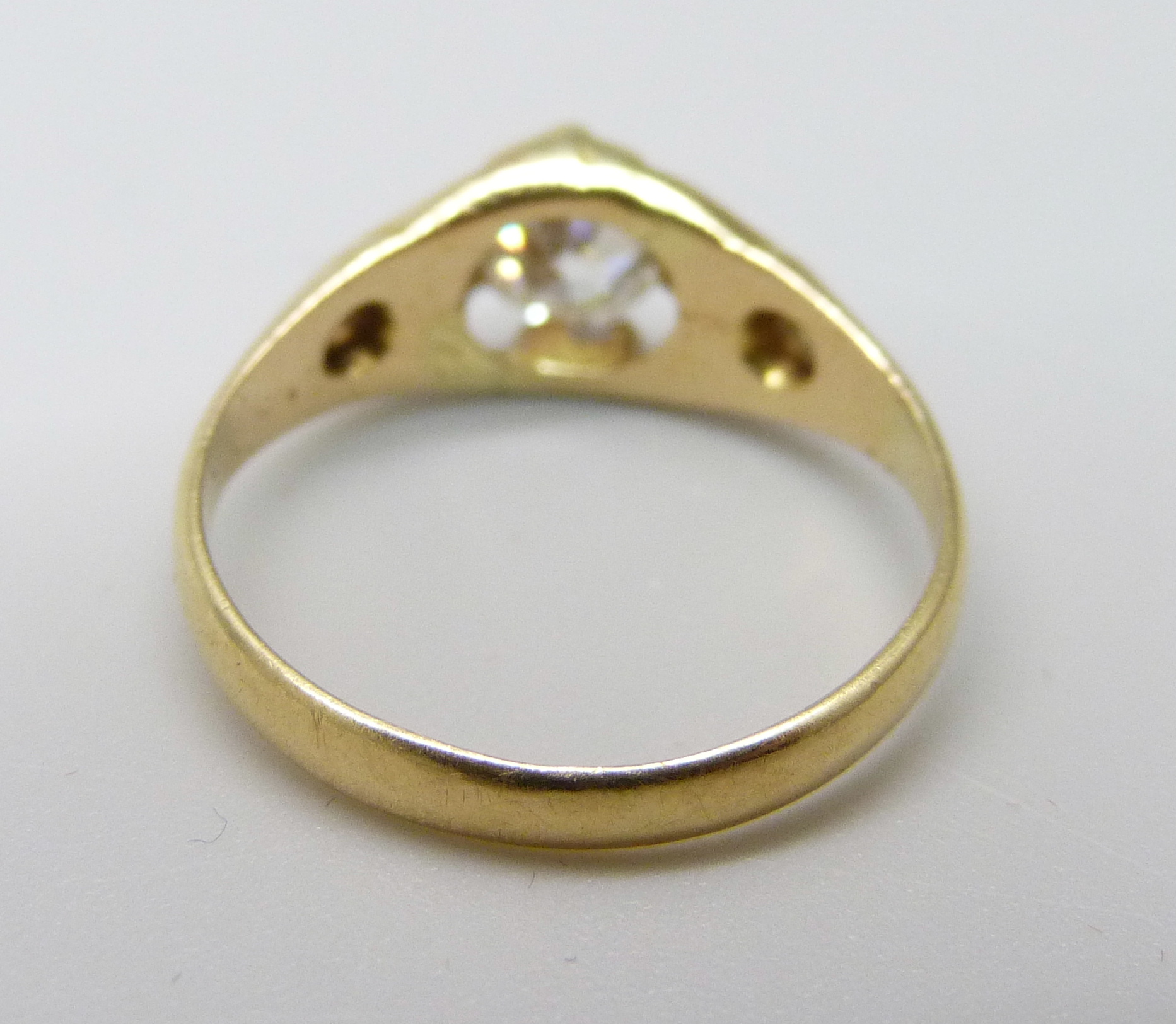 An 18ct gold and diamond solitaire ring, 2.2g, J, approximately 0.5ct diamond weight - Image 3 of 3