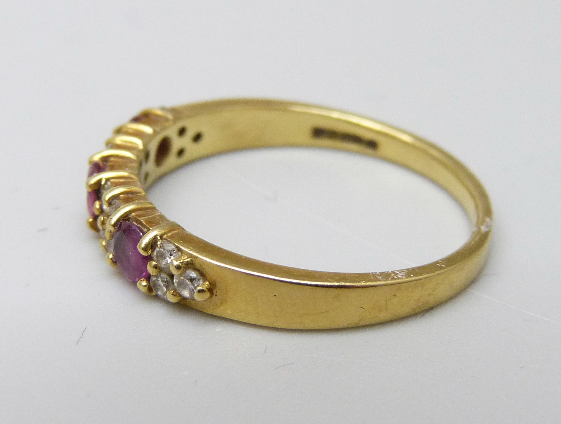 An 18ct gold, ruby and diamond ring, 2.9g, N - Image 2 of 3