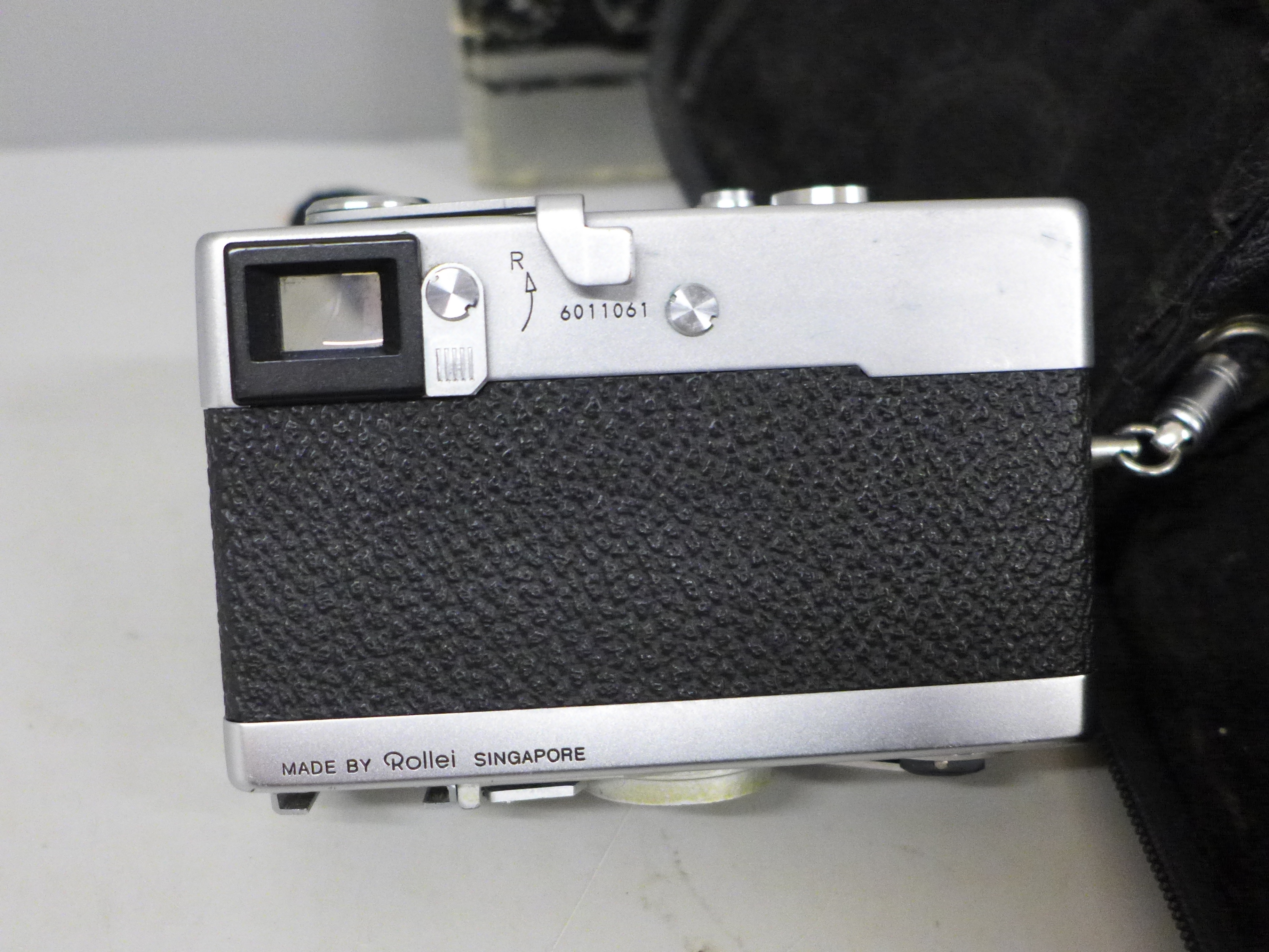 A Rollei 35 film camera with flash - Image 3 of 3