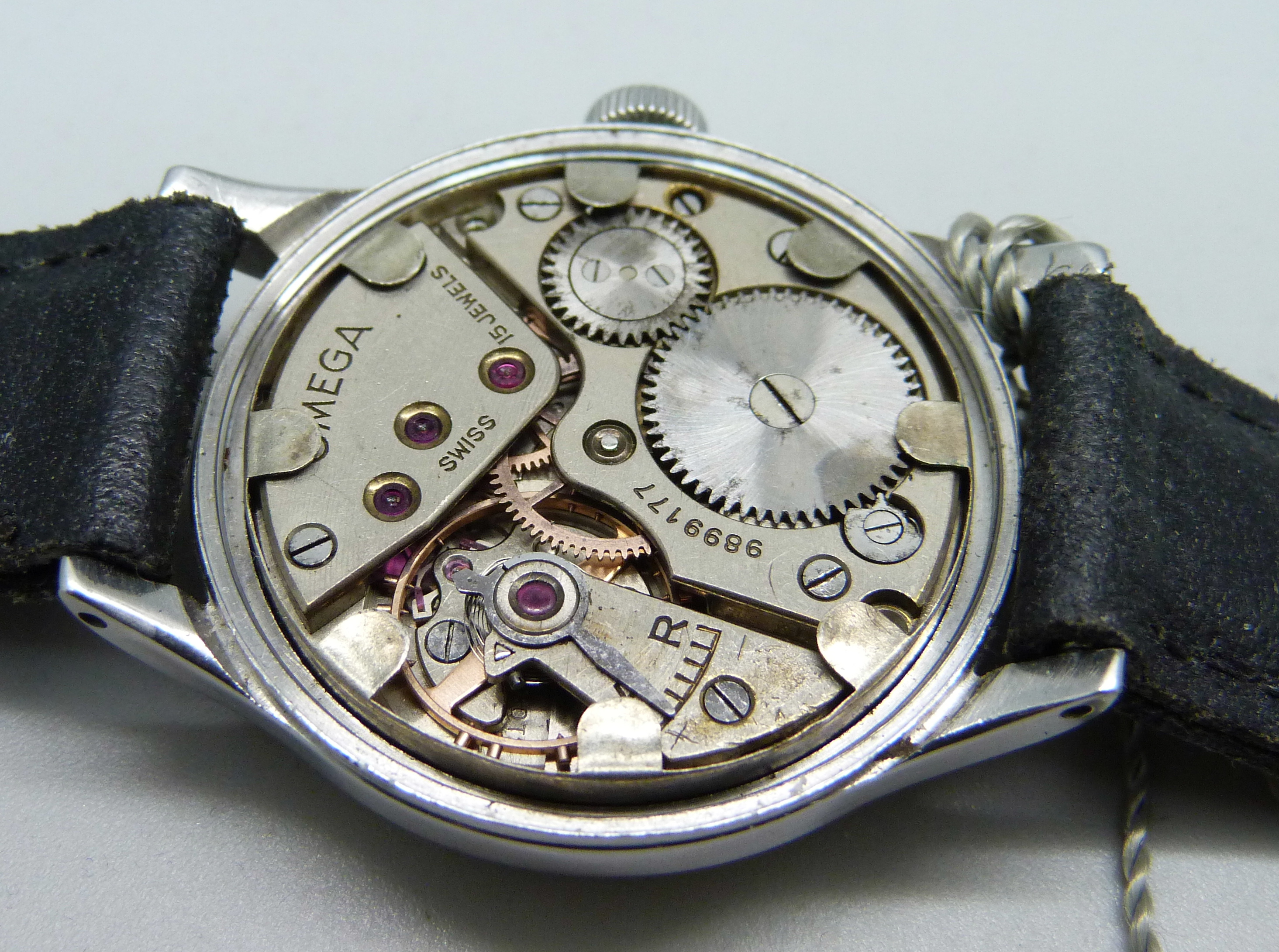 An Omega wristwatch with 30T2 calibre movement - Image 8 of 9