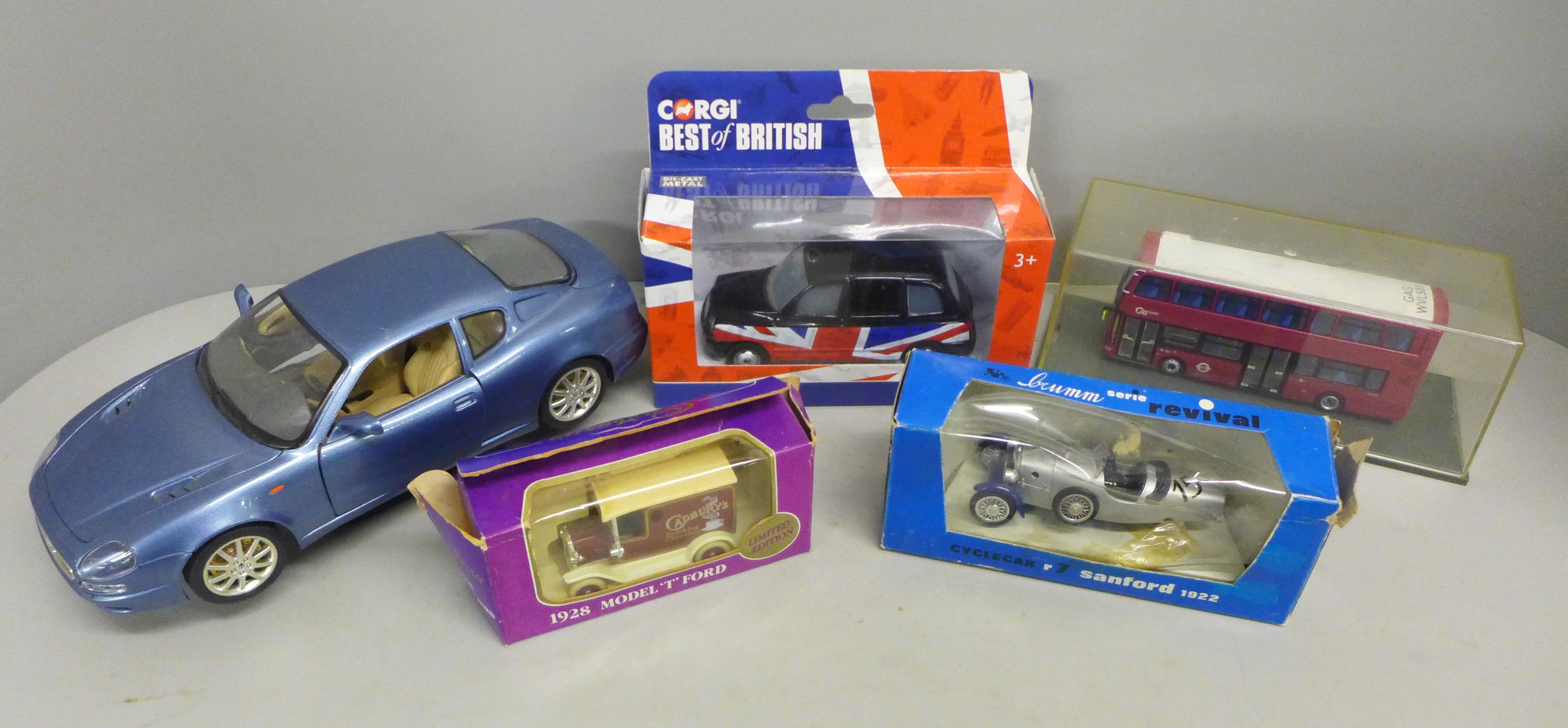 Two boxes of die cast model vehicles, Models of Yesteryear, Days Gone, Corgi, etc - Image 2 of 4