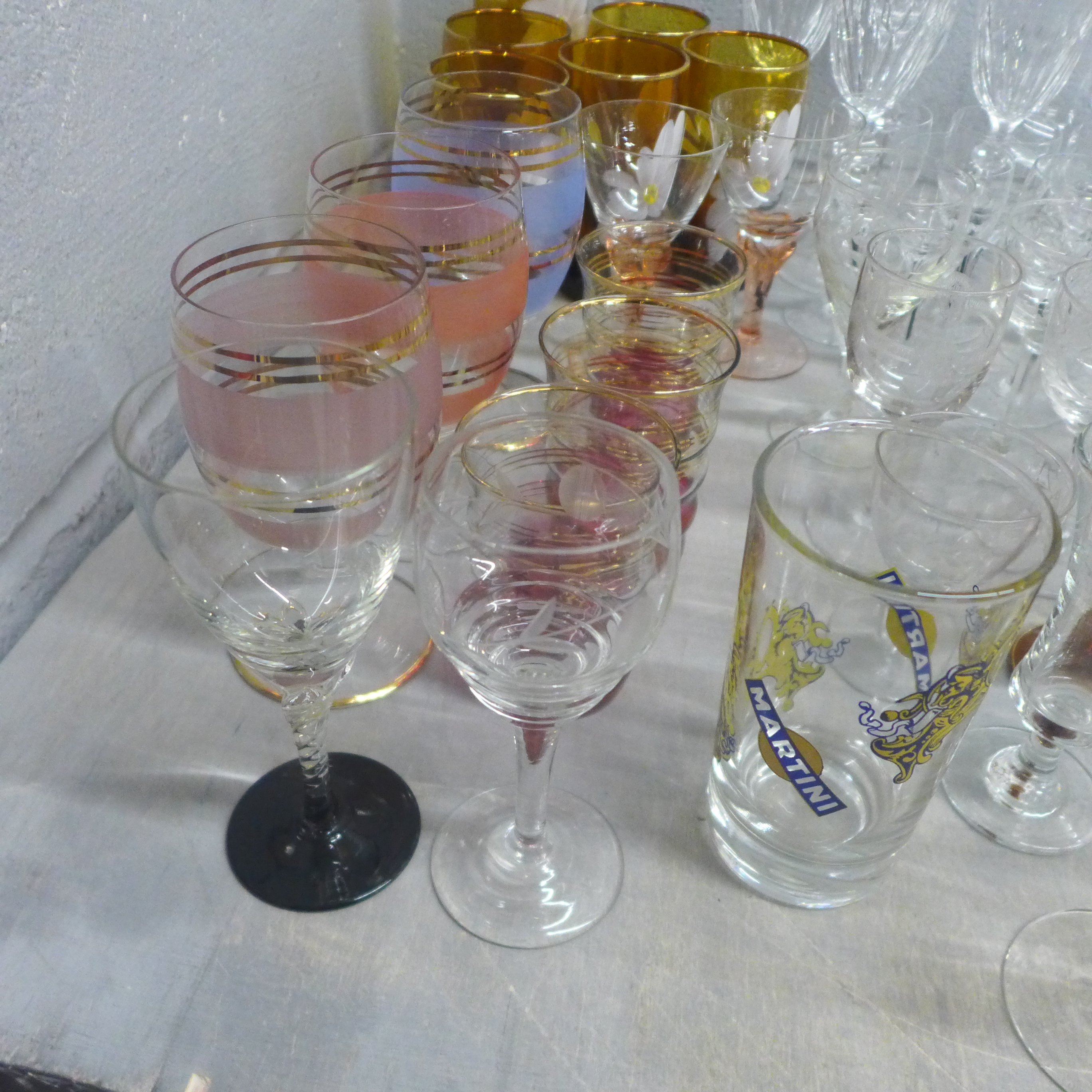 Two boxes of mixed Art Deco and later drinking glasses, various shapes and sizes **PLEASE NOTE - Image 2 of 7
