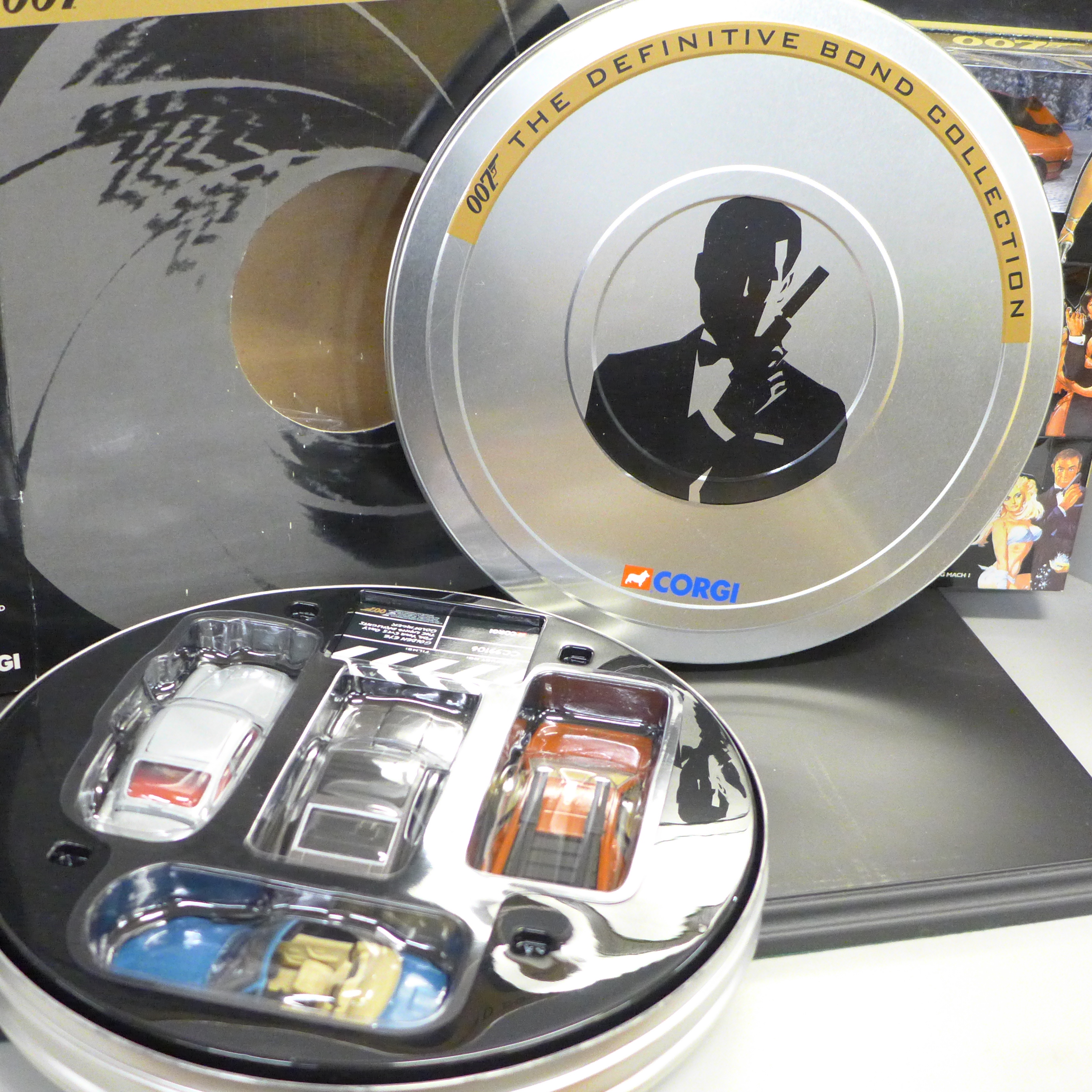 Corgi Toys James Bond The Definitive Bond Collection die-cast model vehicles, seven boxed and a - Image 5 of 7