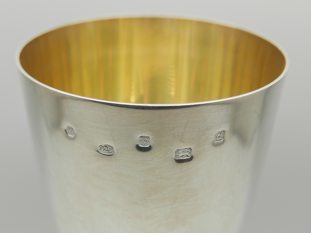 A silver goblet, 277g, 15.5cm - Image 3 of 5