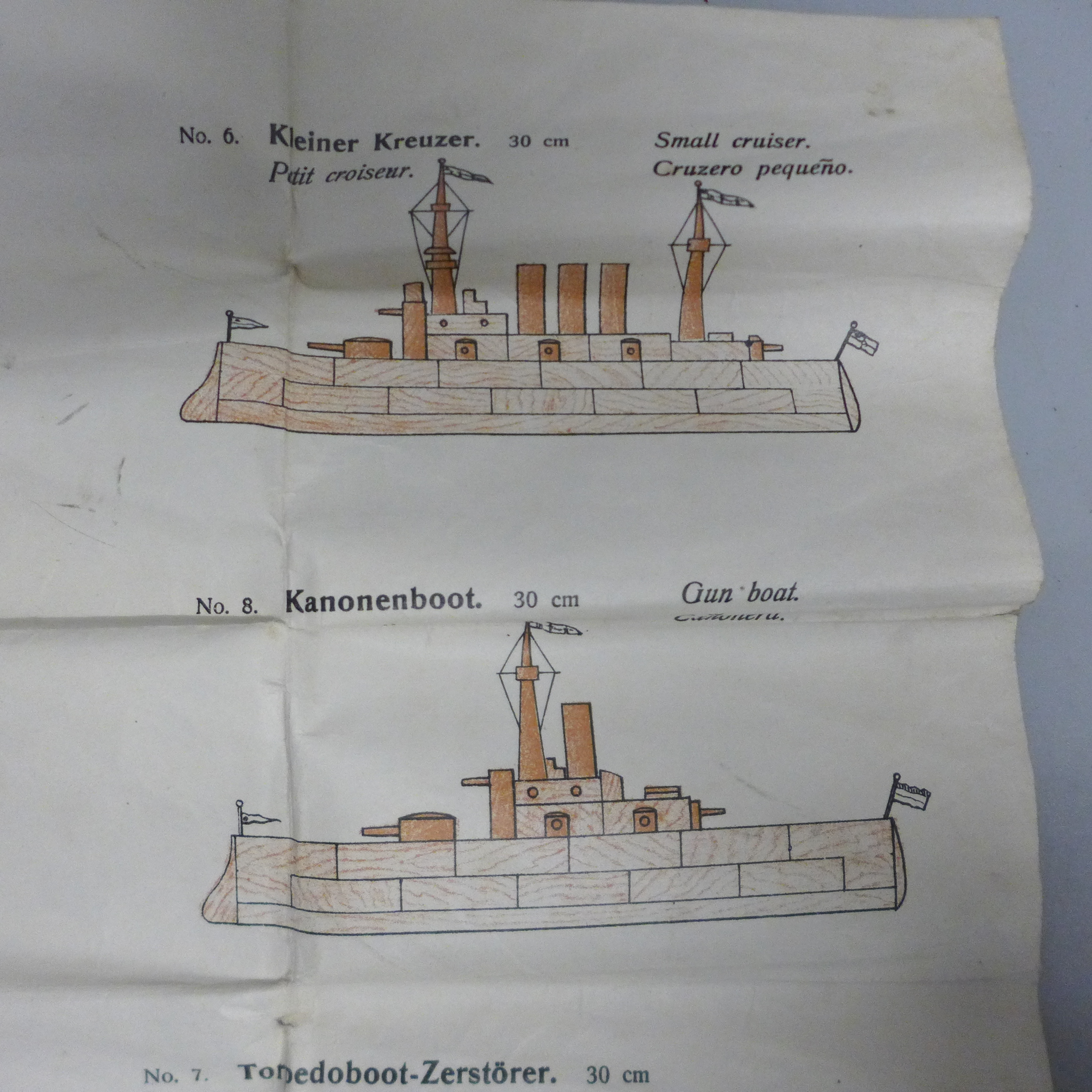 An early 20th Century wooden shipbuilding game and instructions - Image 5 of 6