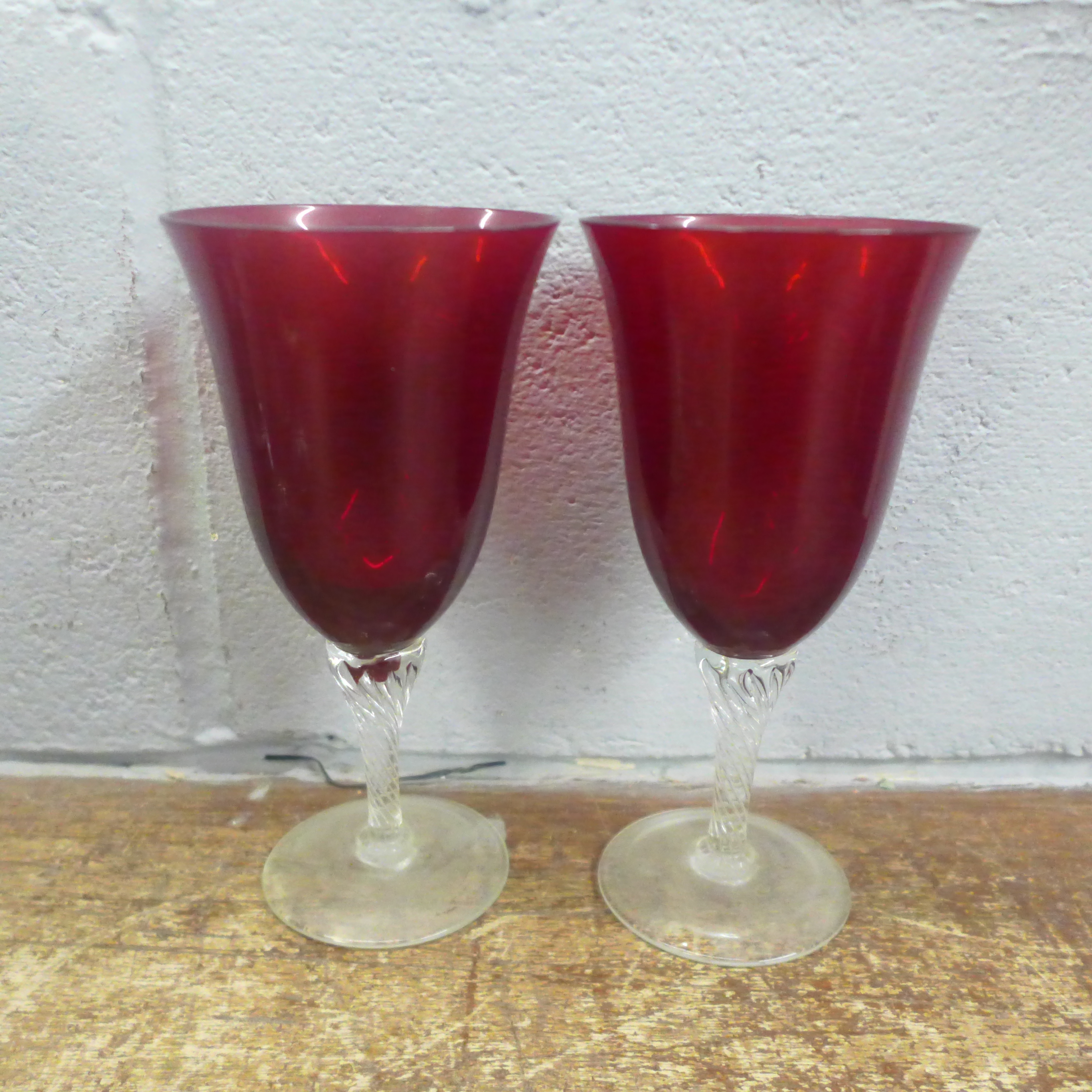 A vintage Hofbauer Bryrds crystal vase, ruby red, Cranberry and clear tulip wine glasses, a Mid - Image 3 of 6