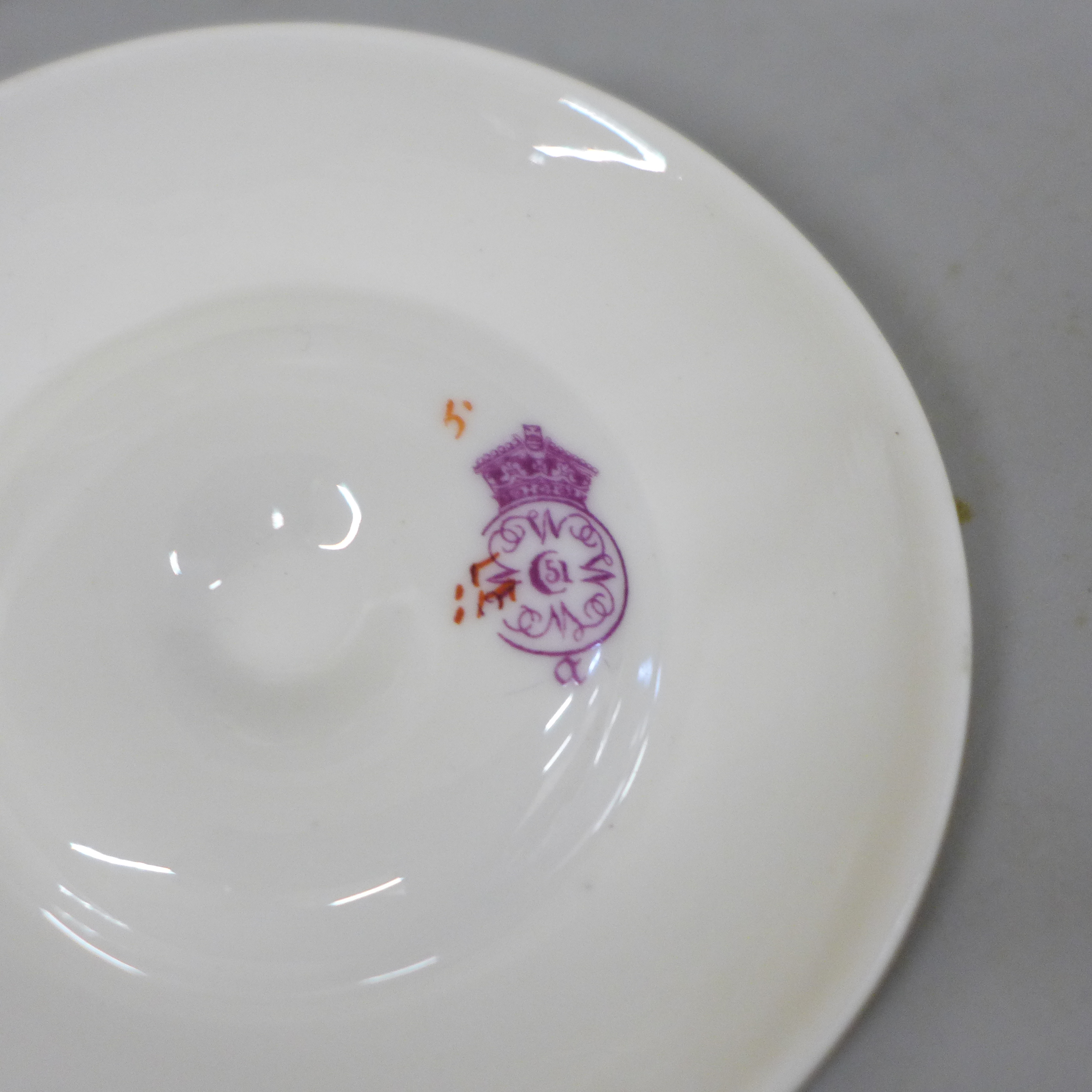 A Royal Worcester pot pourri and cover, 1313 backstamp, lacking outer top - Image 6 of 7