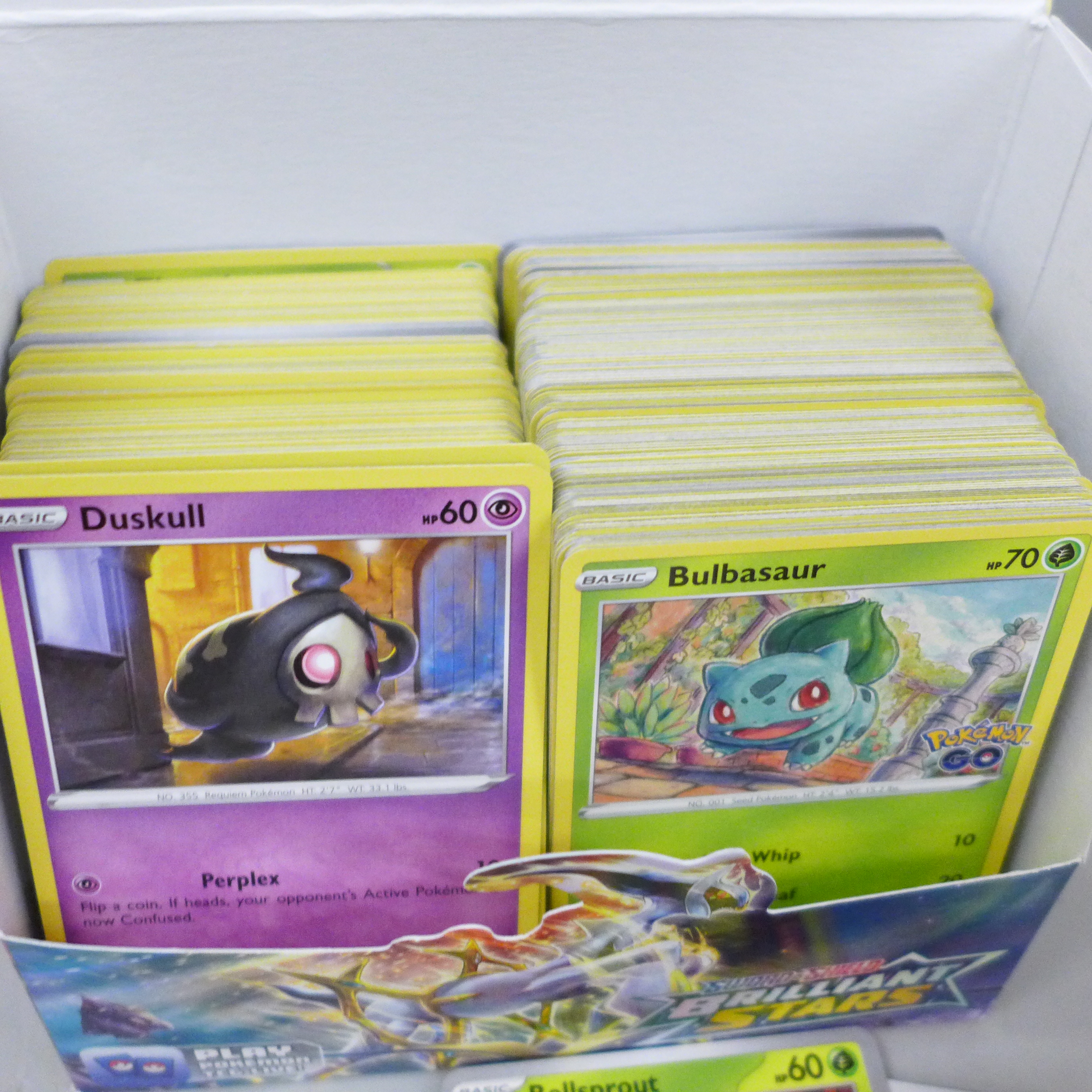 500 x Pokemon cards, including 30 holographic cards, various sets in collectors boxes - Image 2 of 4