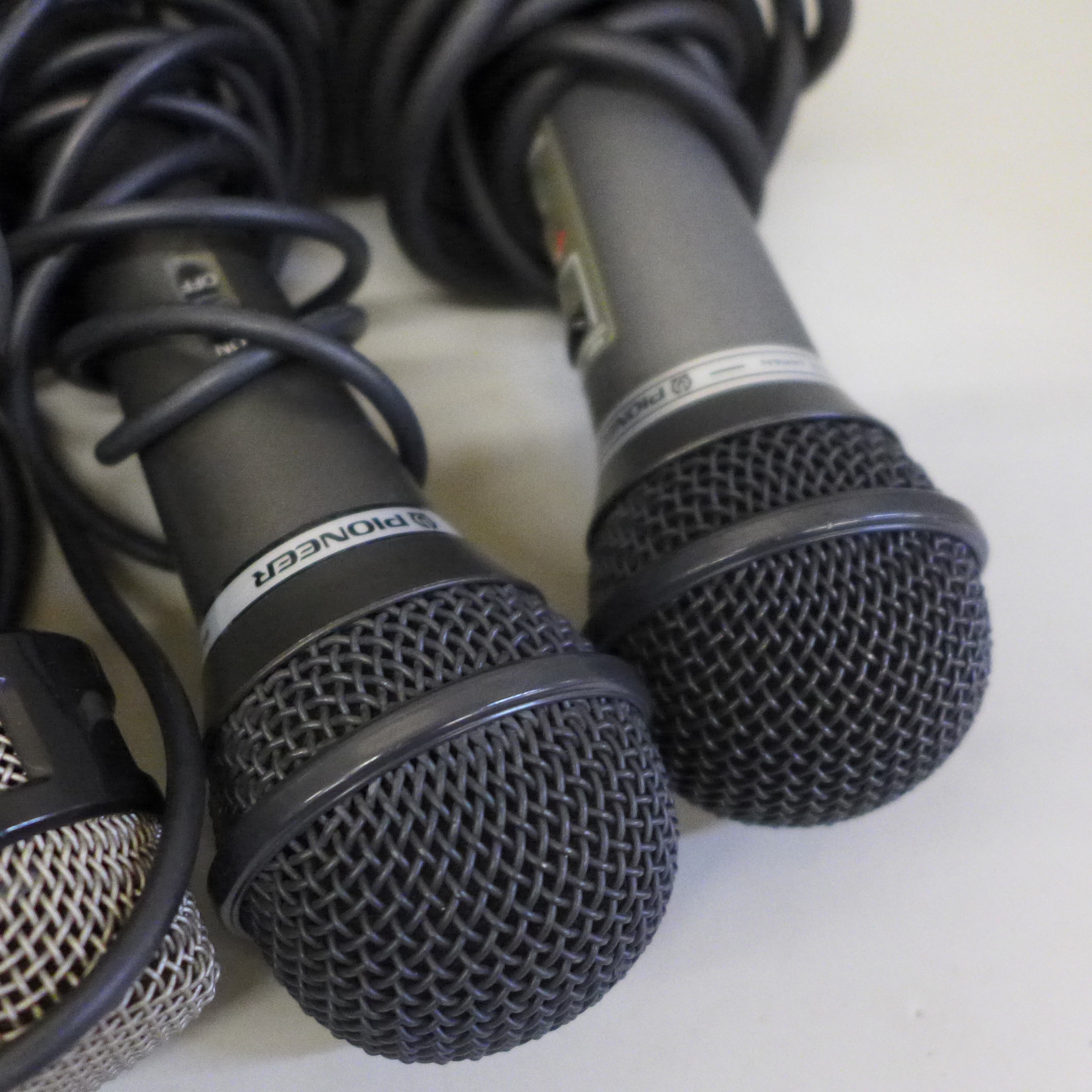 10 x microphones including vintage, Pioneer DM-C820, Philips SBC FD140, Pioneer DM-23, Philips SBC - Image 3 of 6