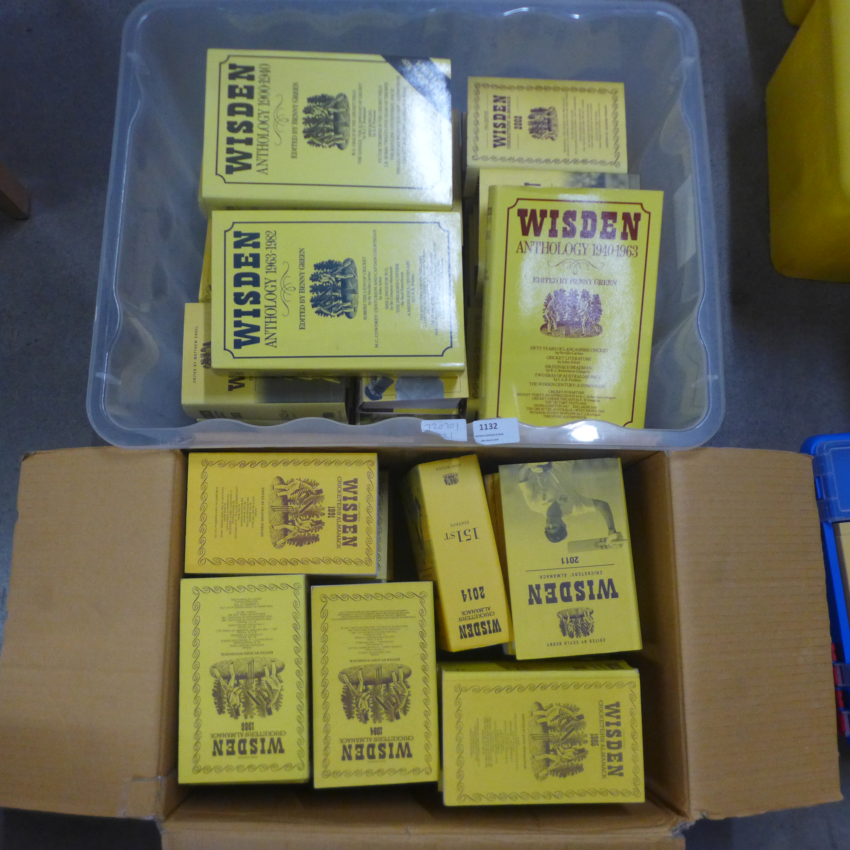 Wisden Cricketers Almanacs large collection, 1979 onwards and anthology's 1900-1982 **PLEASE NOTE