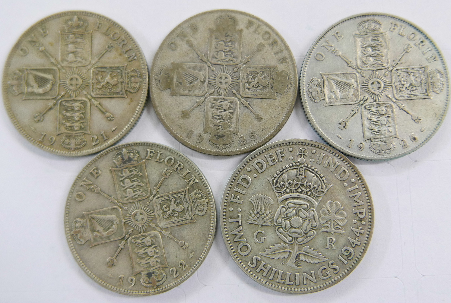 Five florins/two shillings coins, 1921, 1922, 1925, 1926 and 1944 - Image 2 of 2