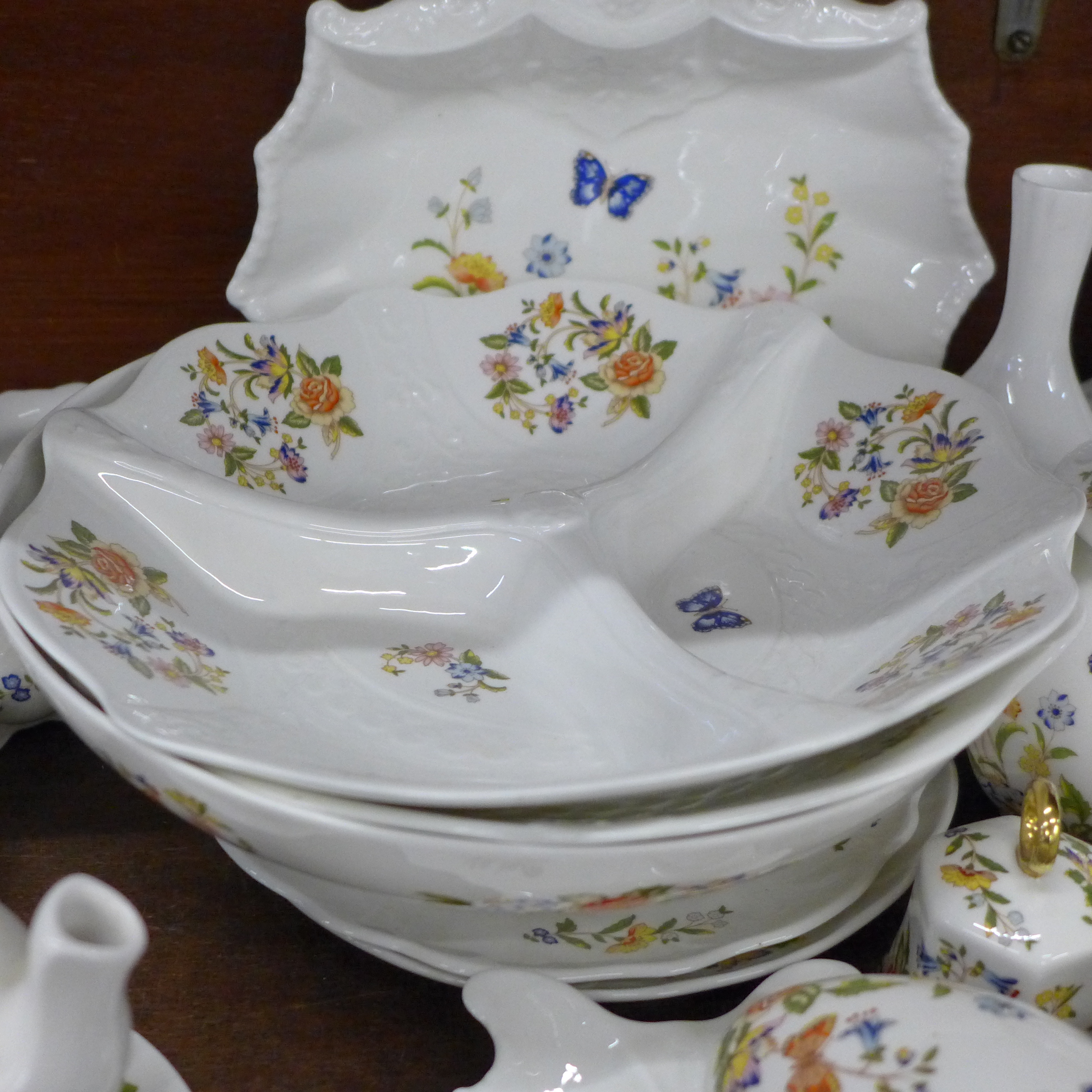 A collection of early Aynsley Cottage Garden china, includes shell shaped dish, three lidded pots, - Image 4 of 7