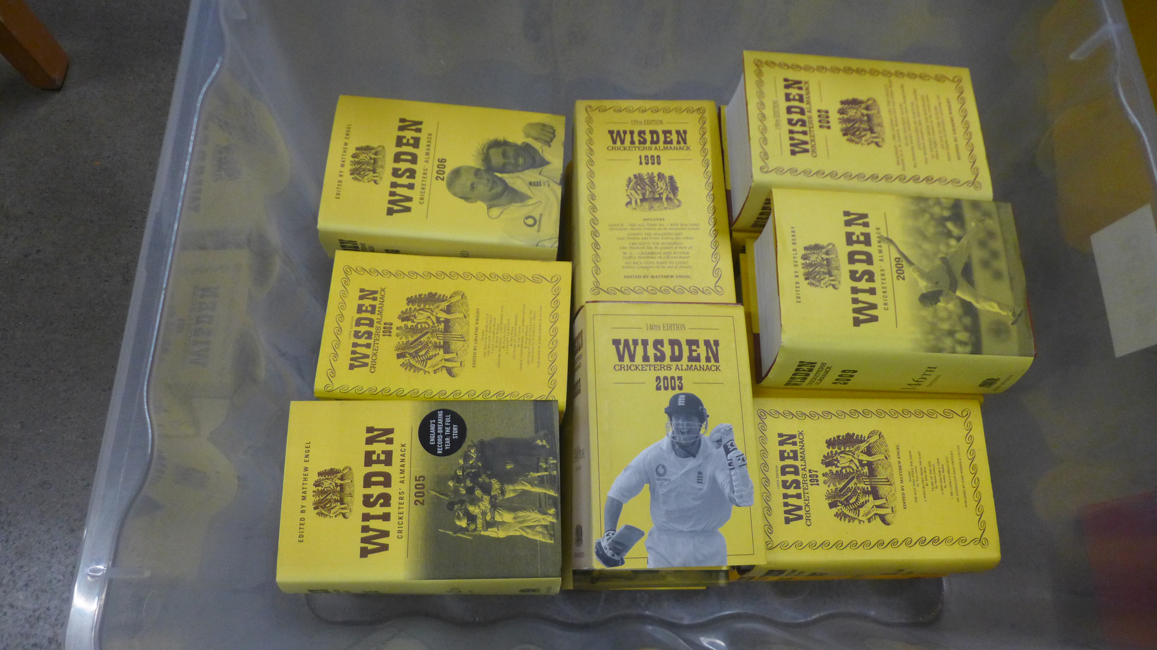 Wisden Cricketers Almanacs large collection, 1979 onwards and anthology's 1900-1982 **PLEASE NOTE - Image 5 of 5