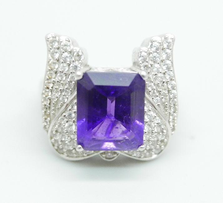 A silver ring with an amethyst and cubic zirconia set wing detail, size Q, by TJC - Image 2 of 4