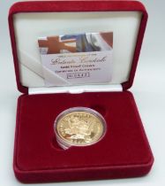 The Royal Mint 100th Anniversary of the Entente Cordiale Gold Proof Crown, 2004, boxed with