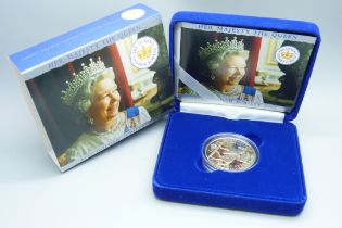 The Royal Mint 2002 Golden Jubilee Crown, 28.28g 925 sterling silver