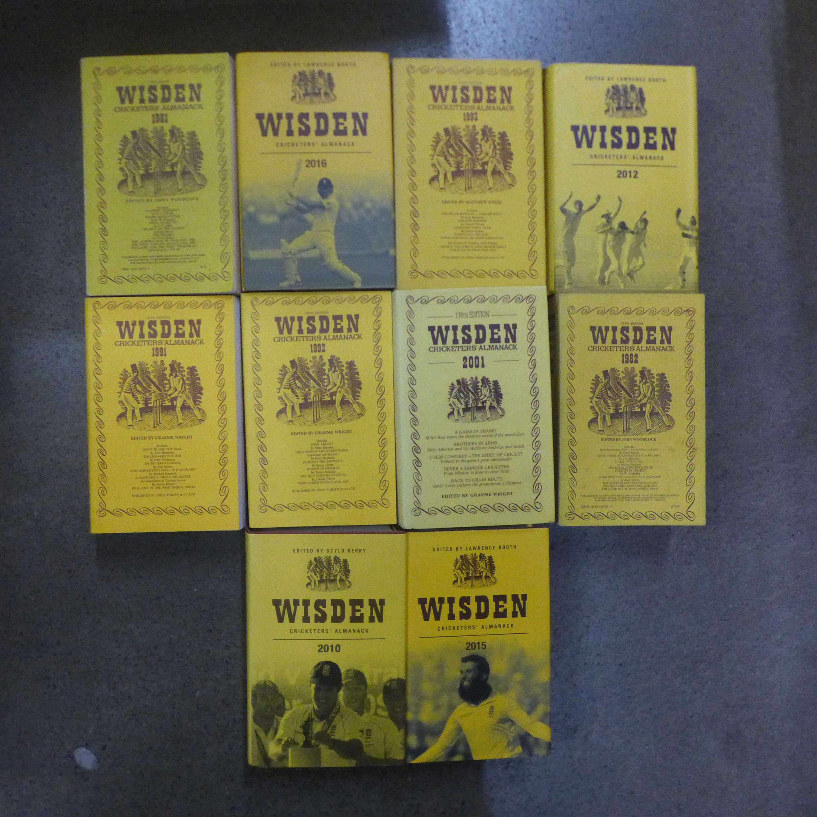 Wisden Cricketers Almanacs large collection, 1979 onwards and anthology's 1900-1982 **PLEASE NOTE - Image 3 of 5