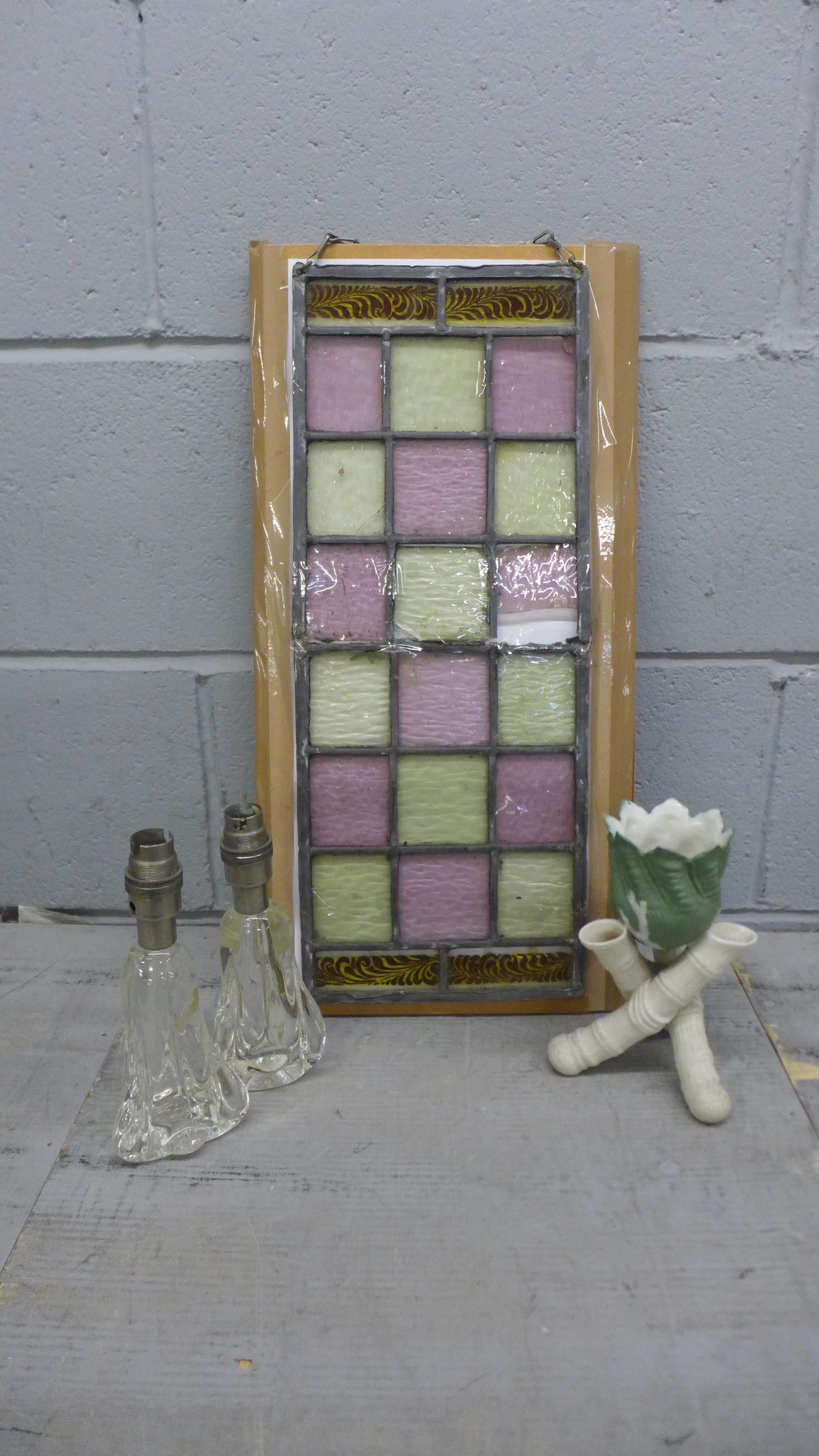 A leaded light panel, a pair of French glass table lamps and a Worcester style pot, on three