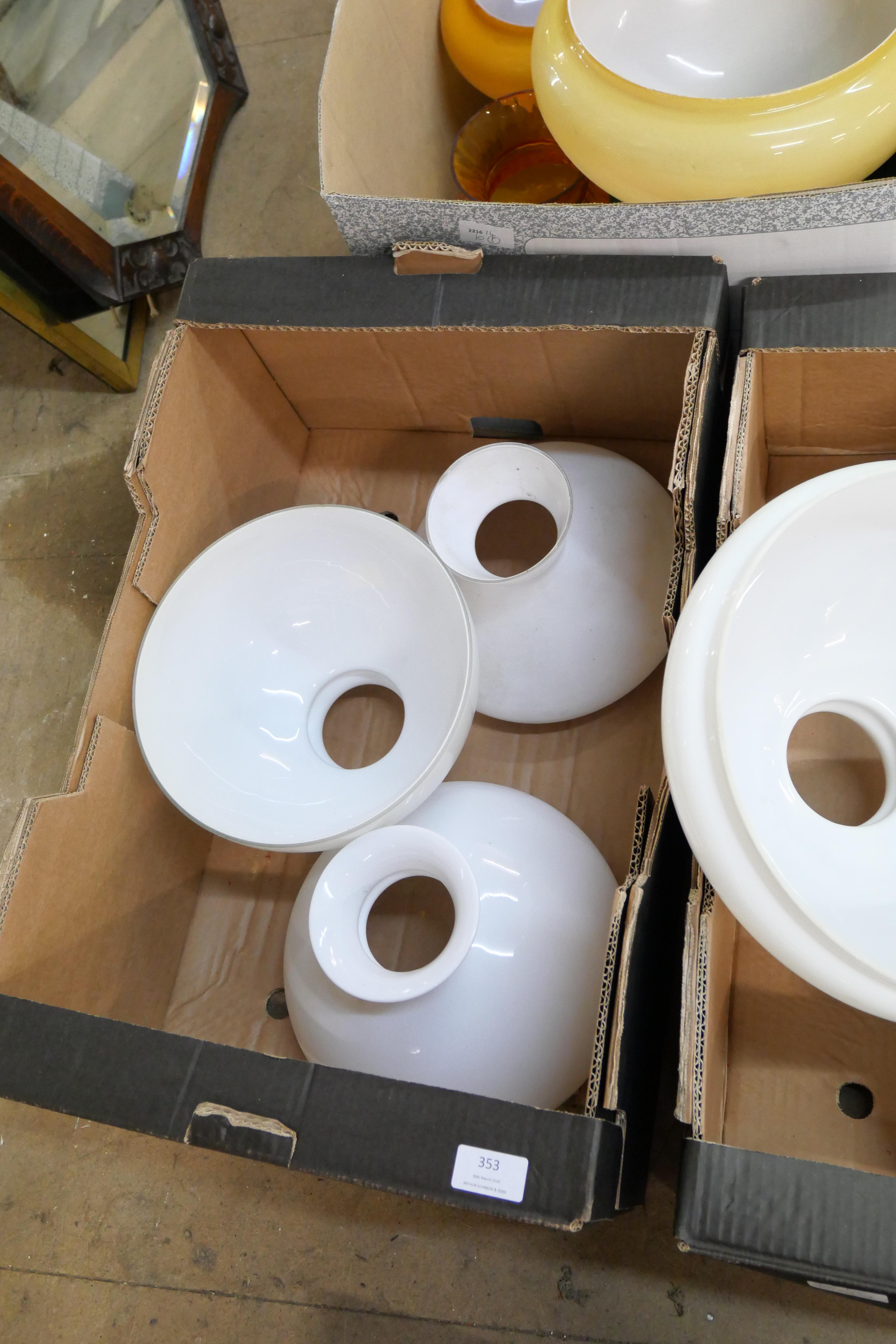 Five boxes of assorted table lamp and oil lamp shades - Image 4 of 5