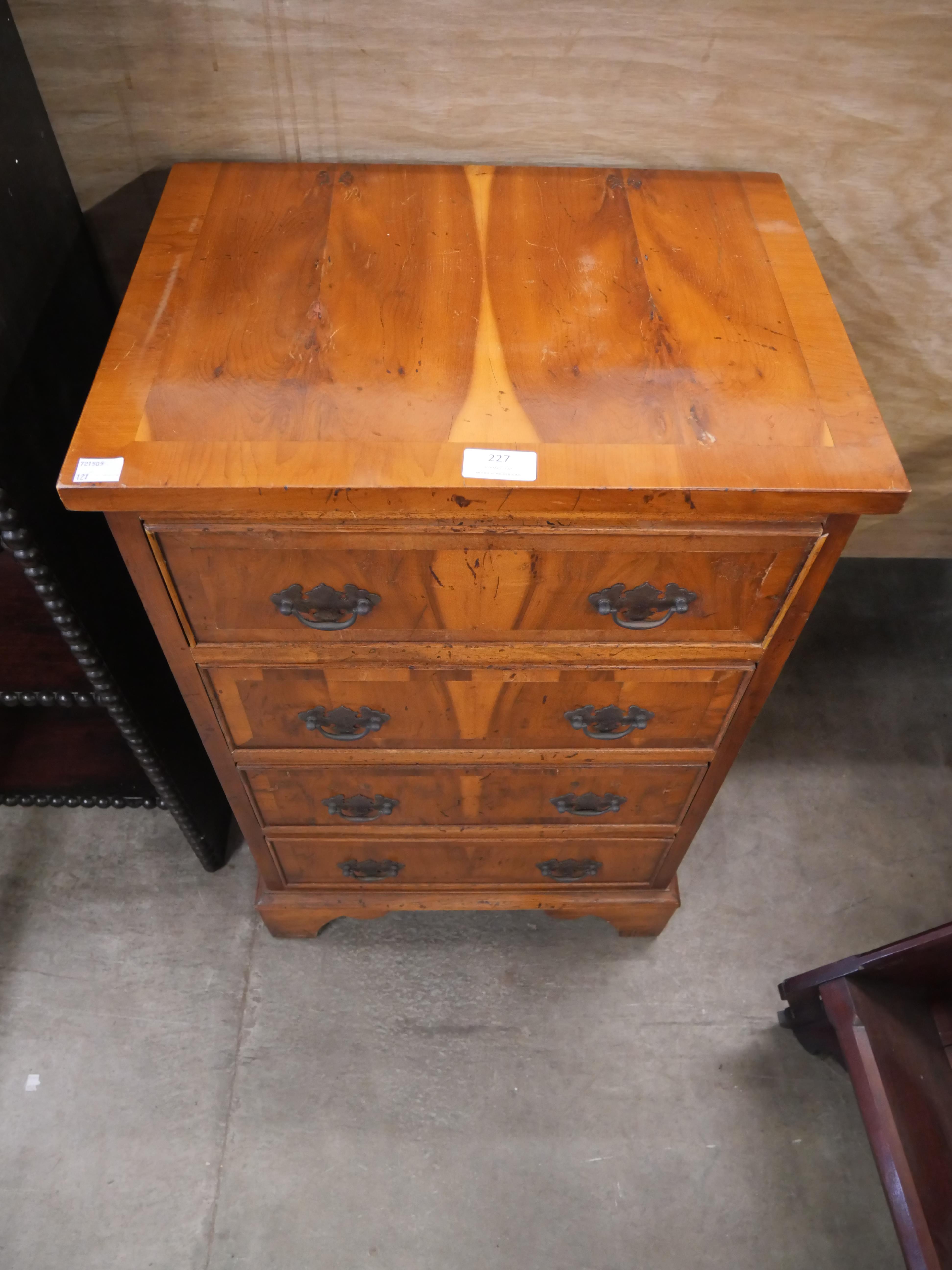 A small George III style yew wood chest of drawers - Image 3 of 3
