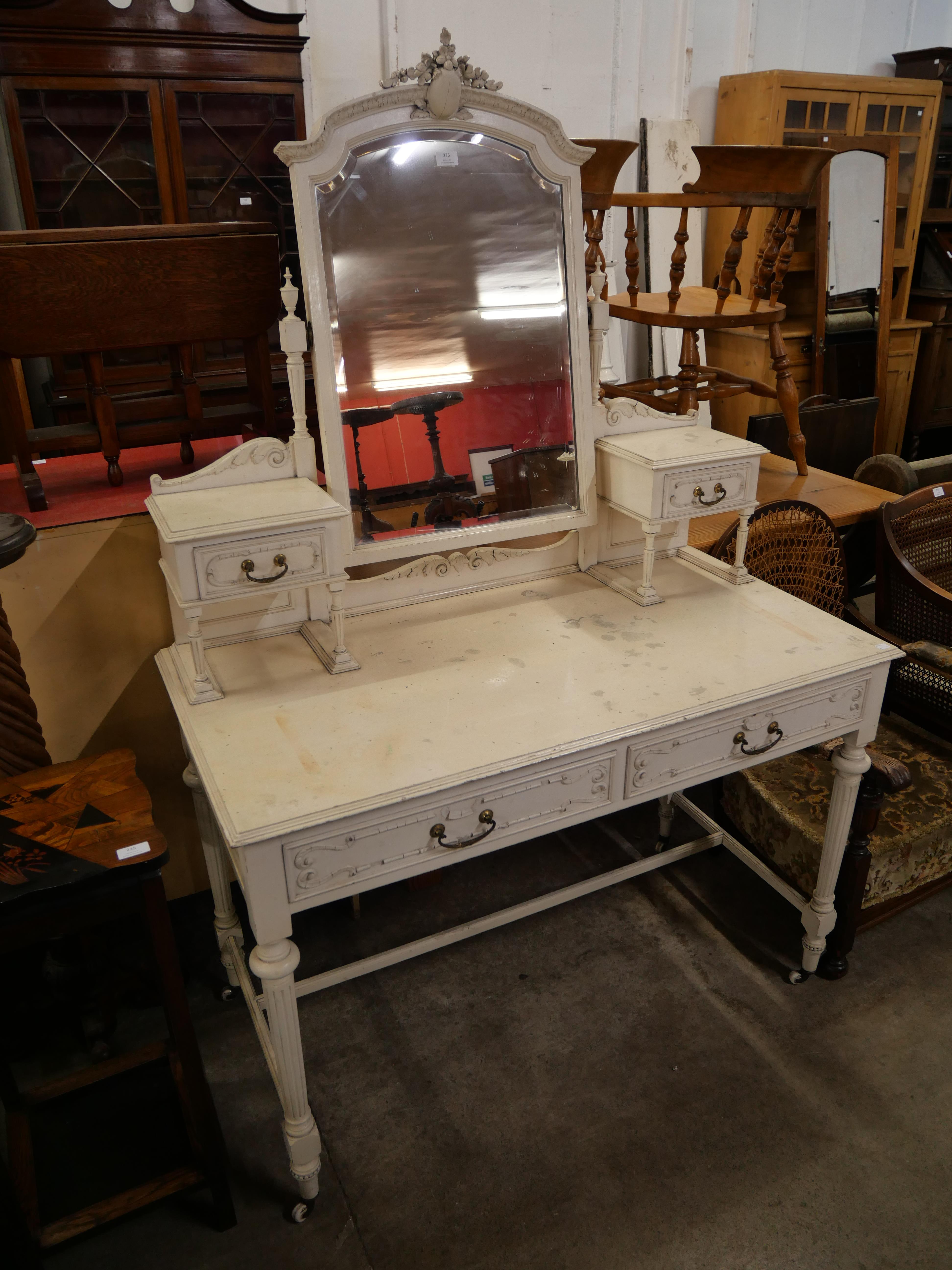 A French style dressing table