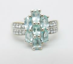 A silver gilt, apatite and white topaz ring, S