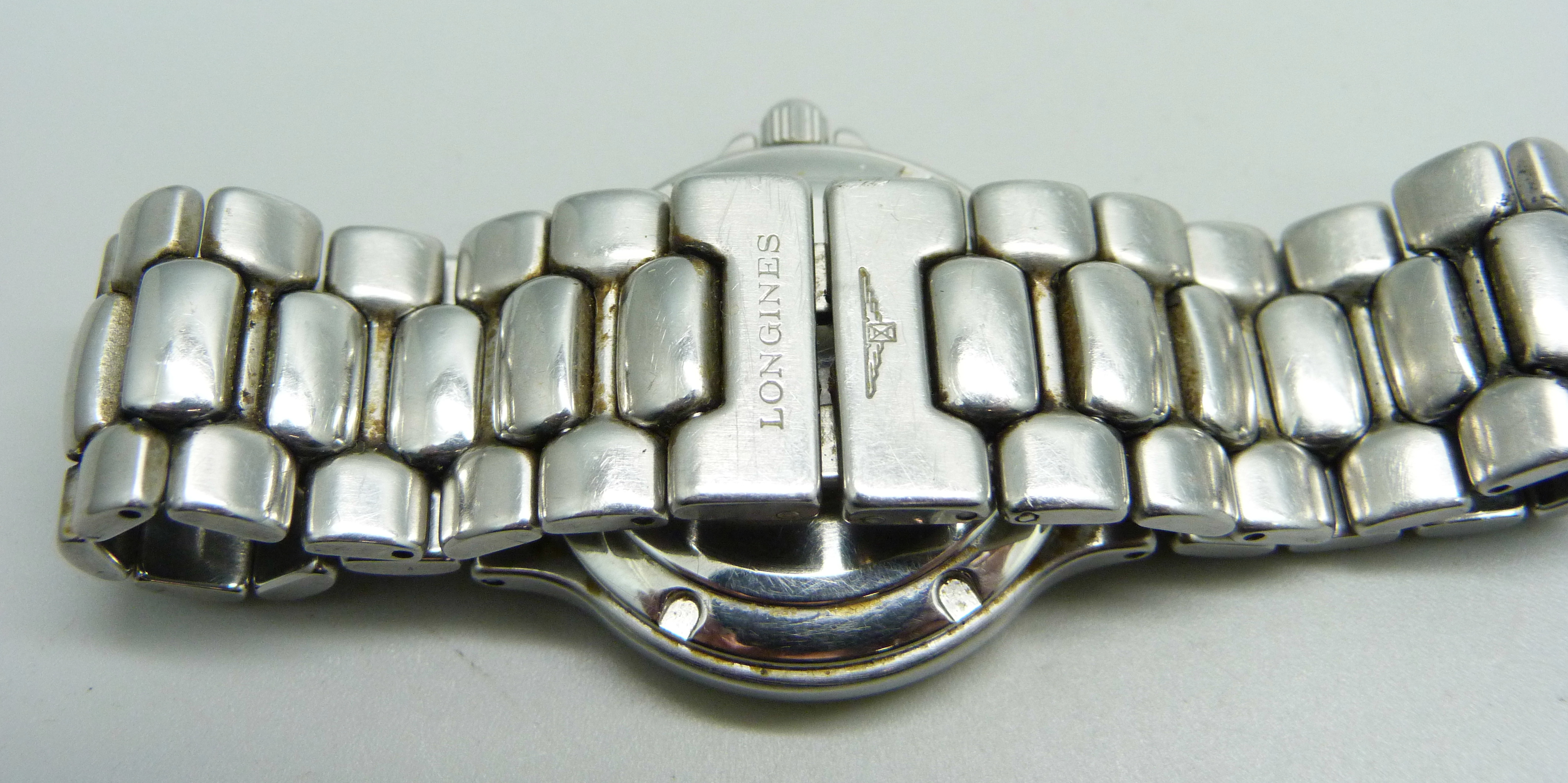 A Longines quartz wristwatch - Image 5 of 6