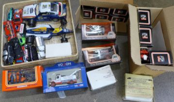 A collection of die-cast model vehicles, boxed and loose including boxed Lledo