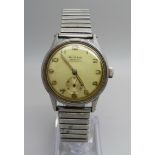 A gentleman's Buren Grand Prix wristwatch with subsidiary second hand, 32mm case