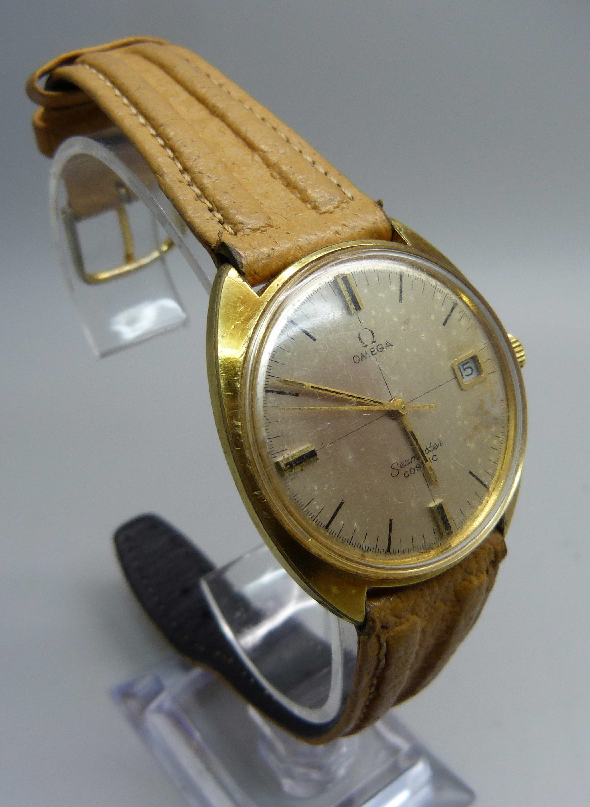 A gentleman's Omega Seamaster Cosmic wristwatch with date, (plate on case back a/f) - Image 6 of 7